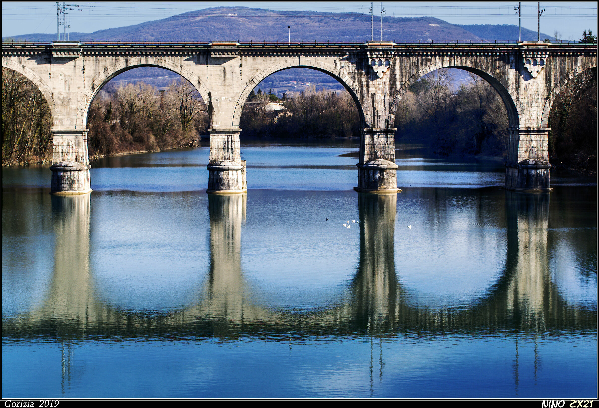 Ponte ferroviario sul fiume Isonzo...