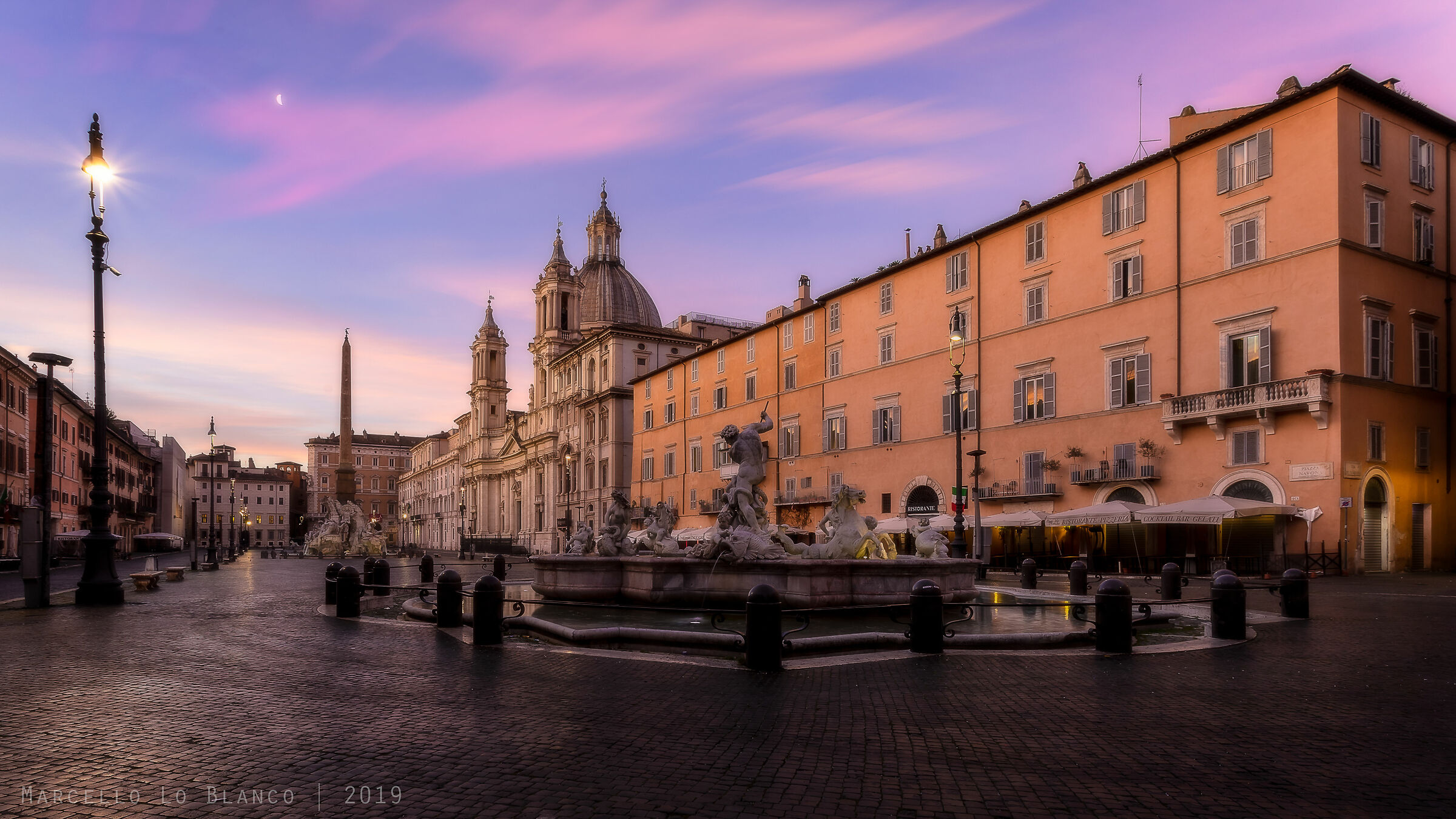 The sunrise at Piazza Navona...