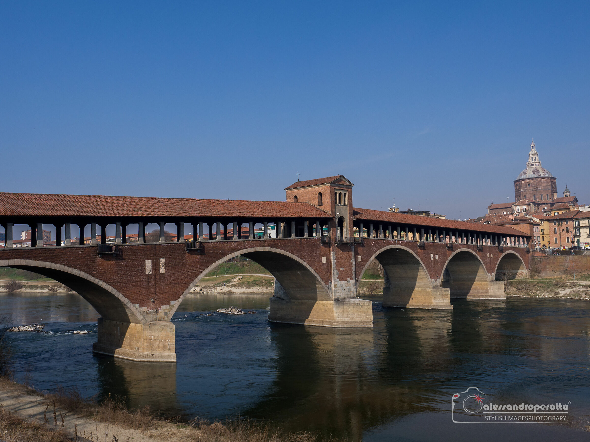 Covered Bridge Pavia...