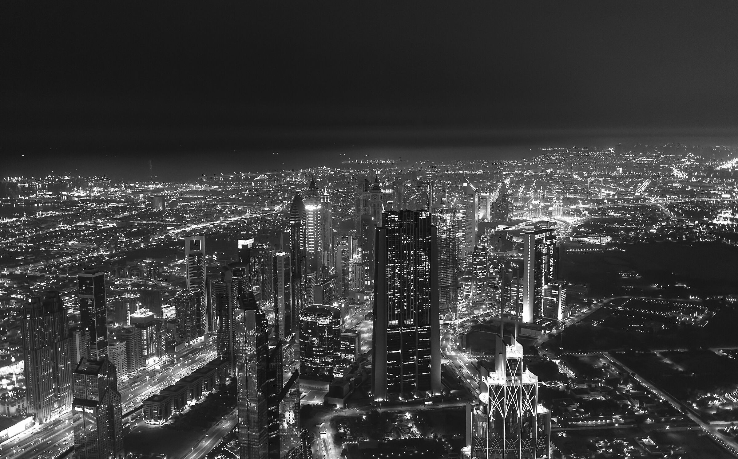 Dubai black and white | JuzaPhoto