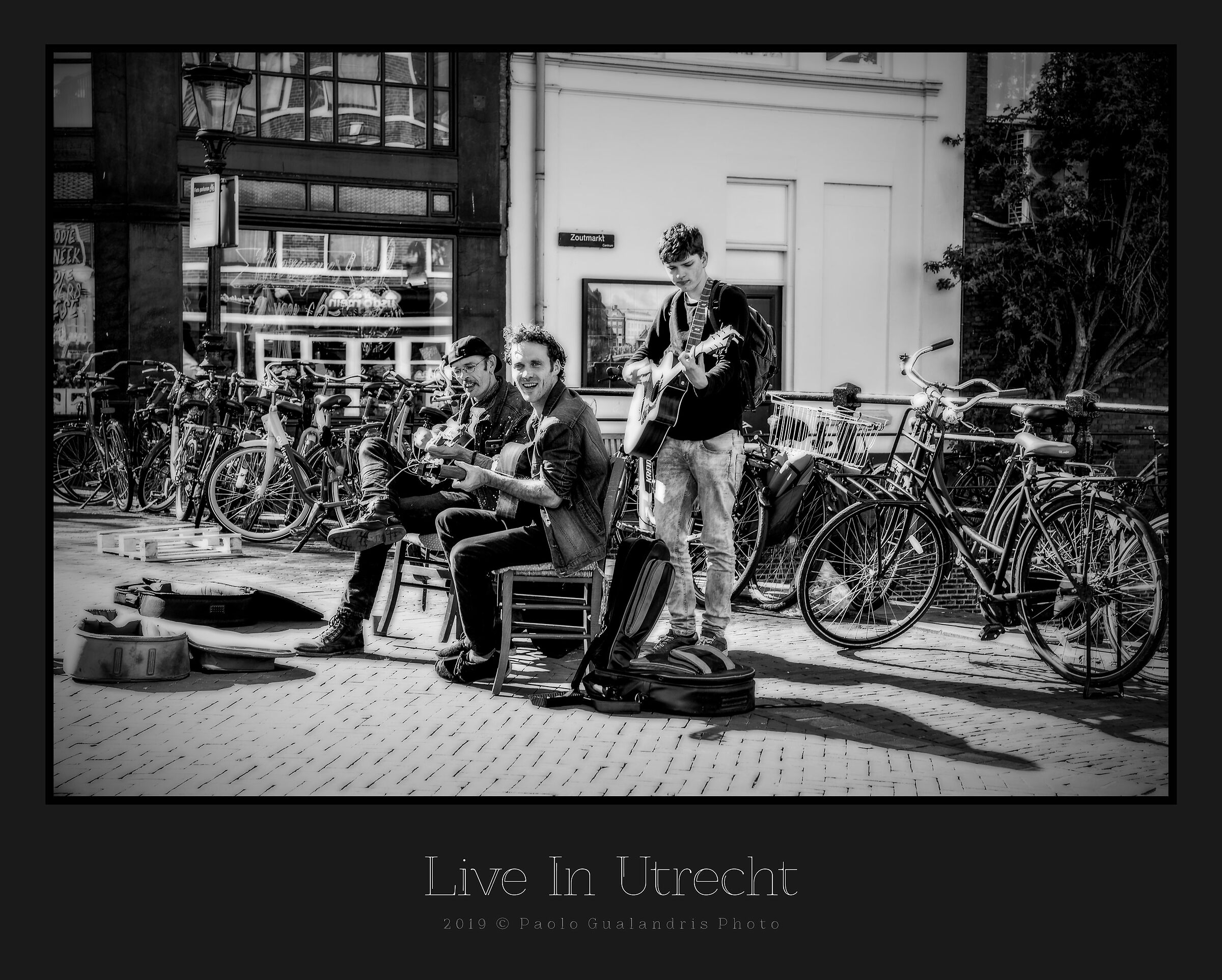 Live In Utrecht...