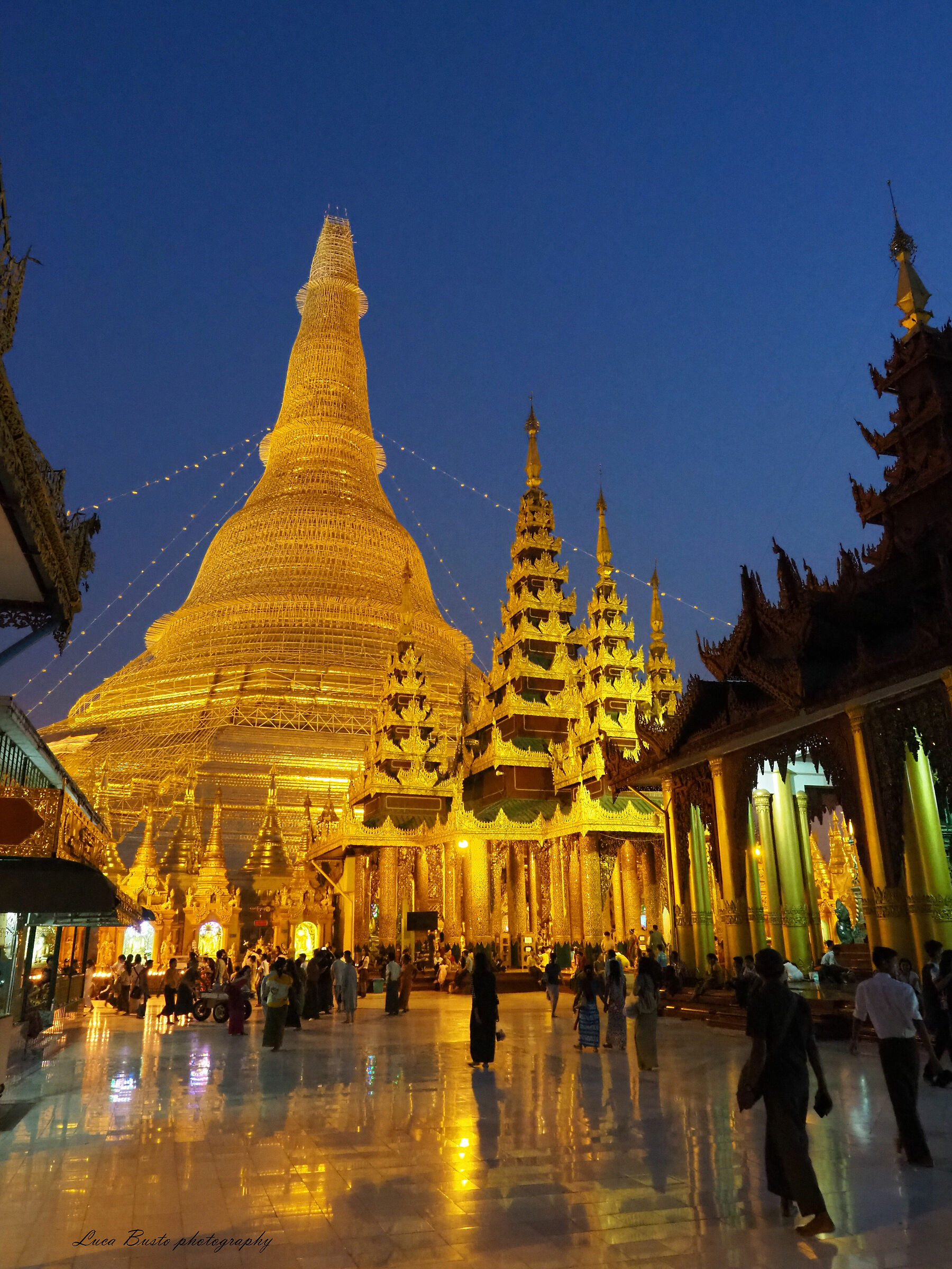 Yangon - Pagoda...