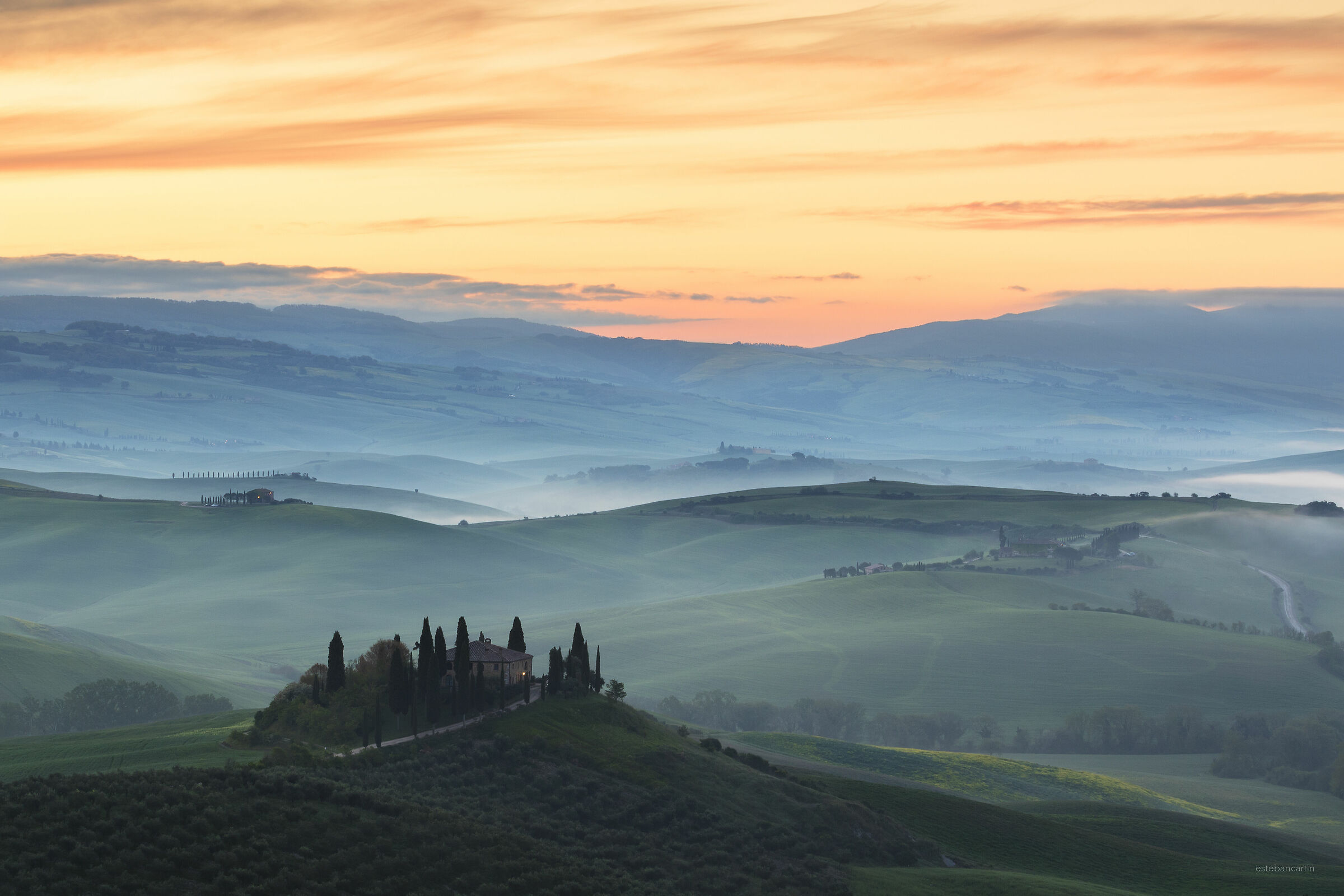 The sunrise in Val d'orcia...