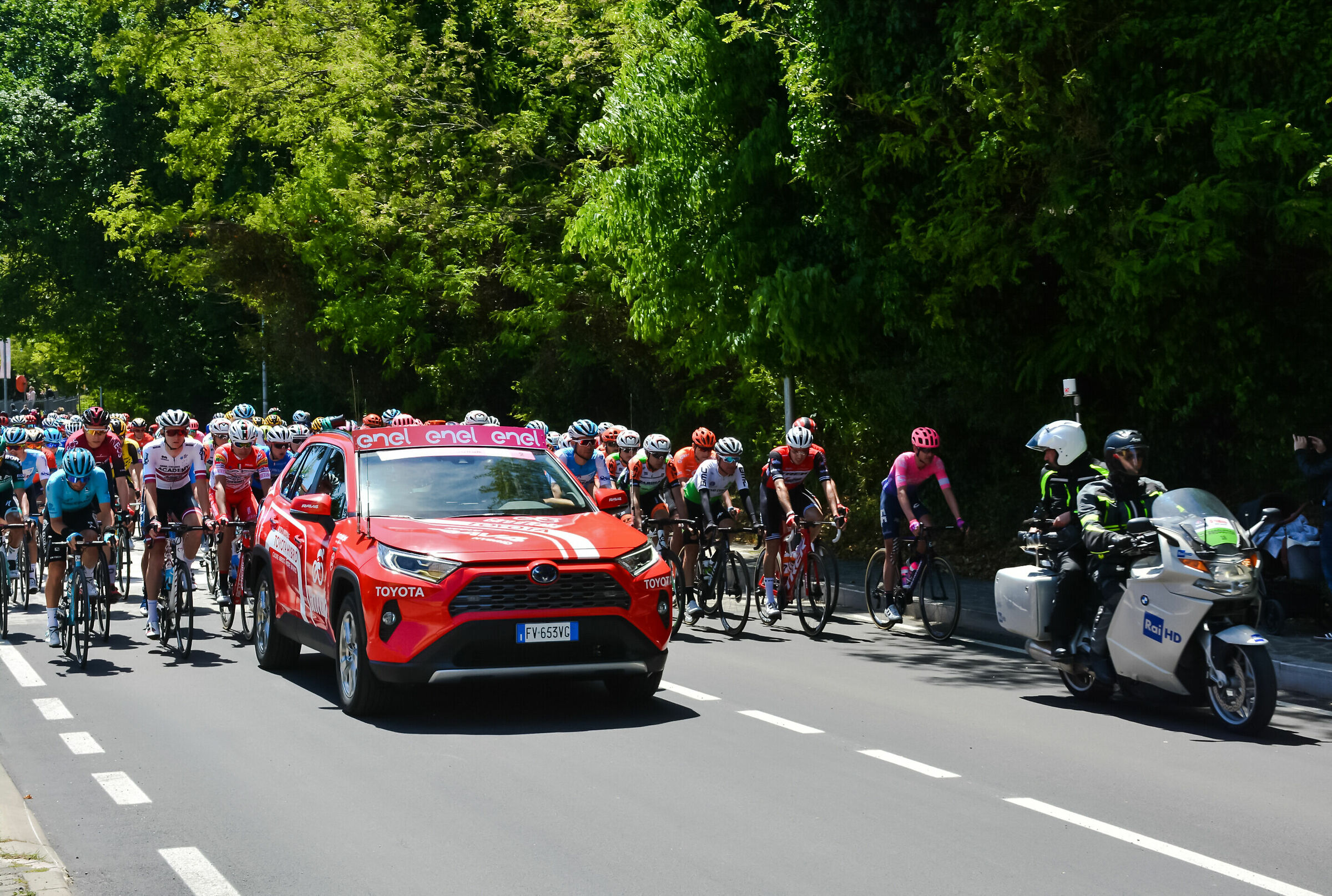 Giro d'Italia 2019 - la partenza da Vasto (Ch)...