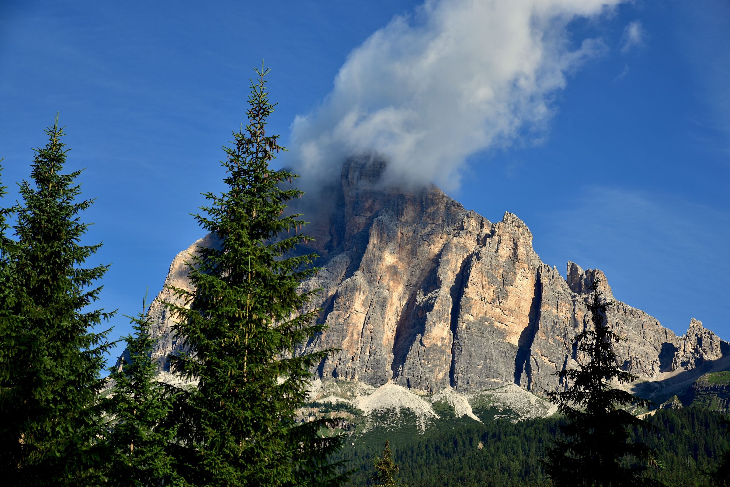 The majestic Dolomites of Cadore...