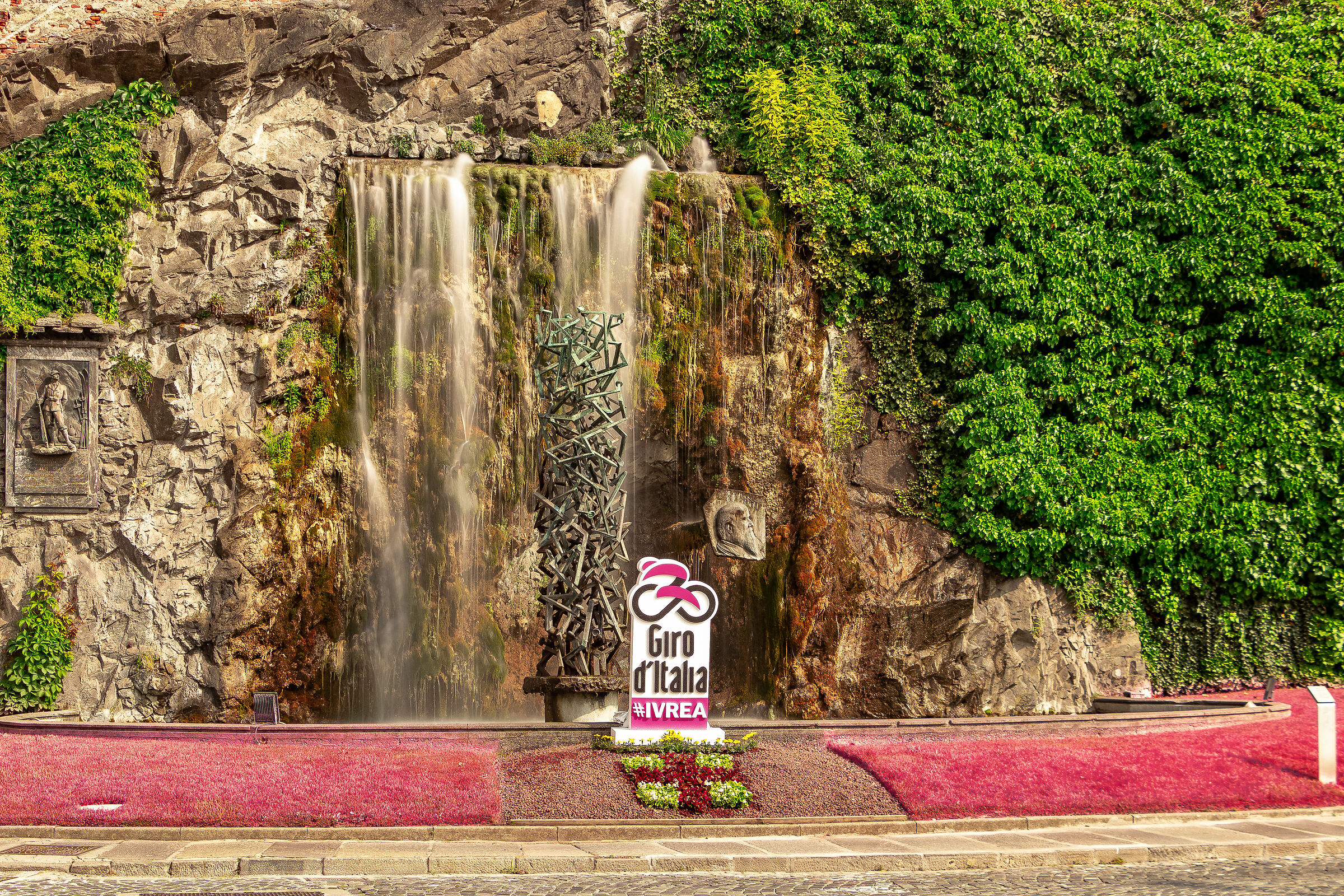 The fountain of the 102 ° Giro d'italia...