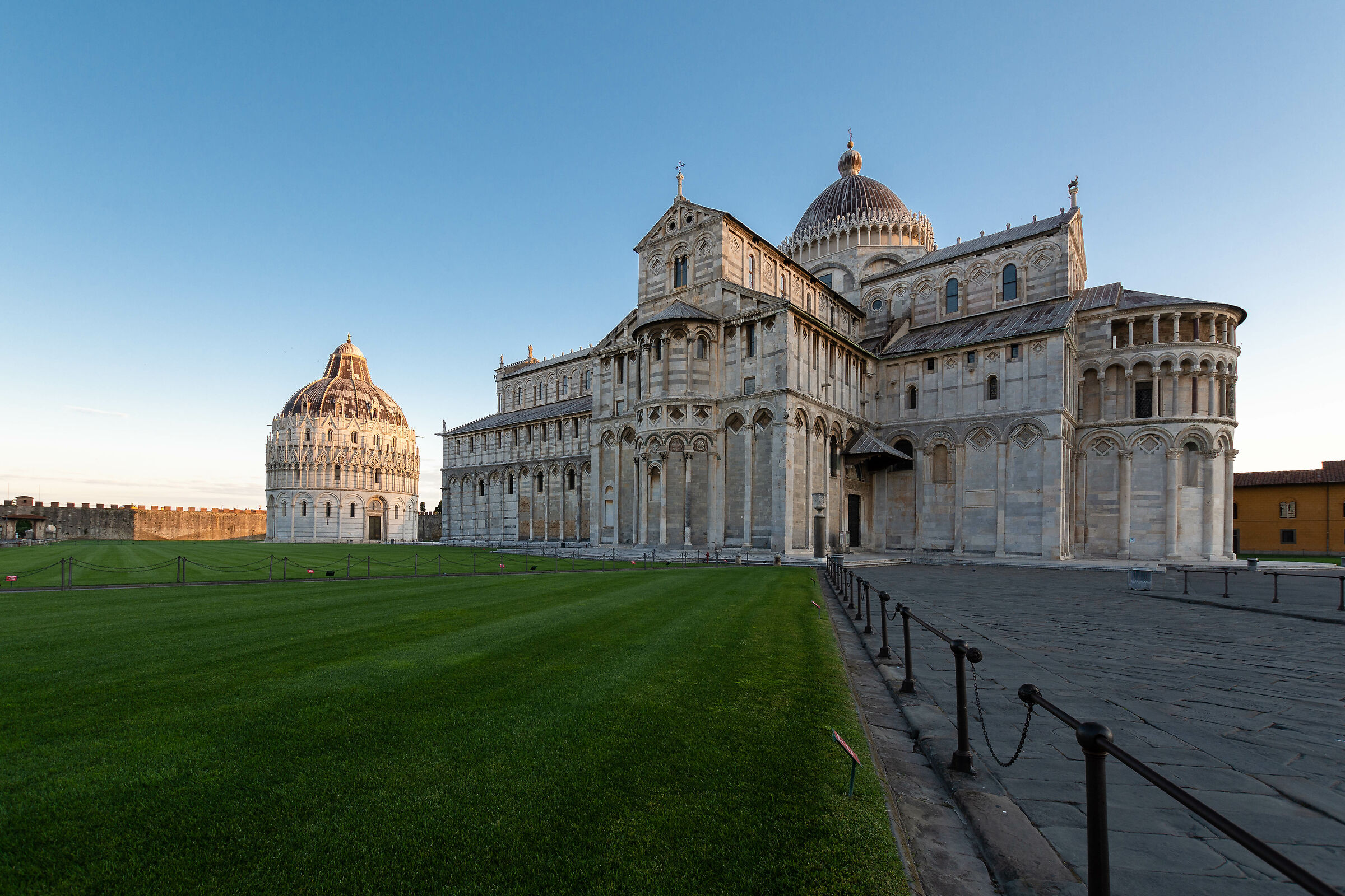 "An Italian Beauty" Pisa...