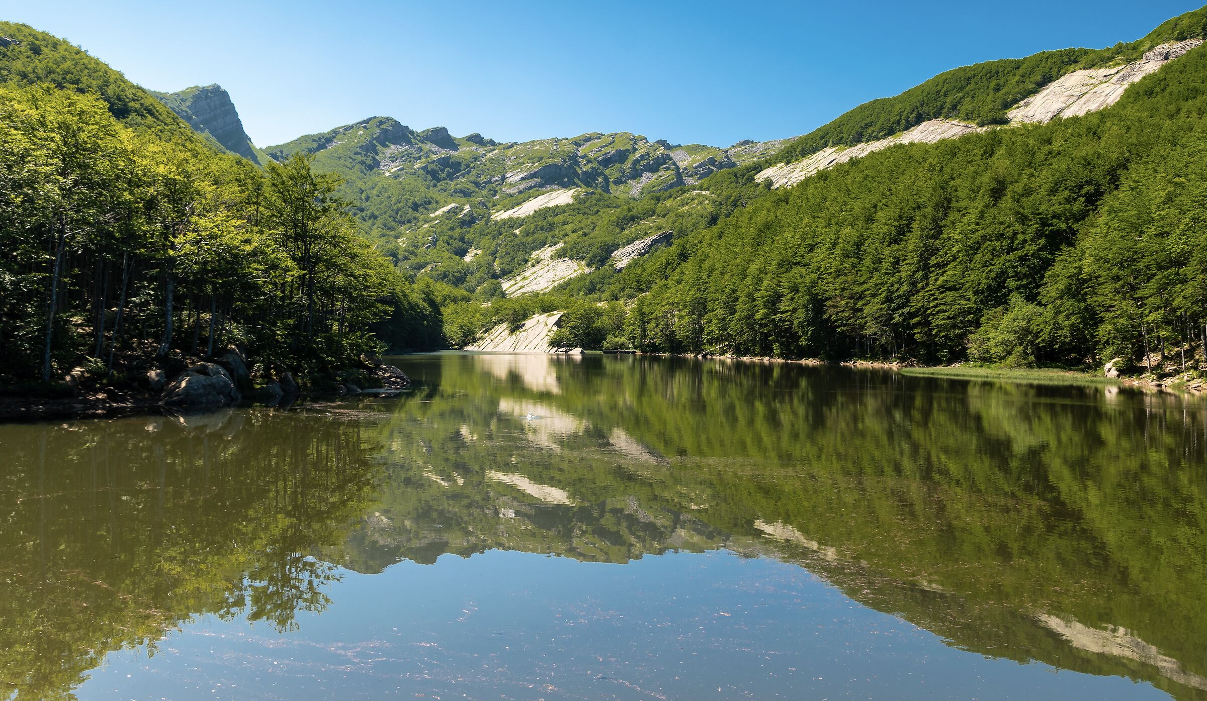 Lake on the Apennines ...