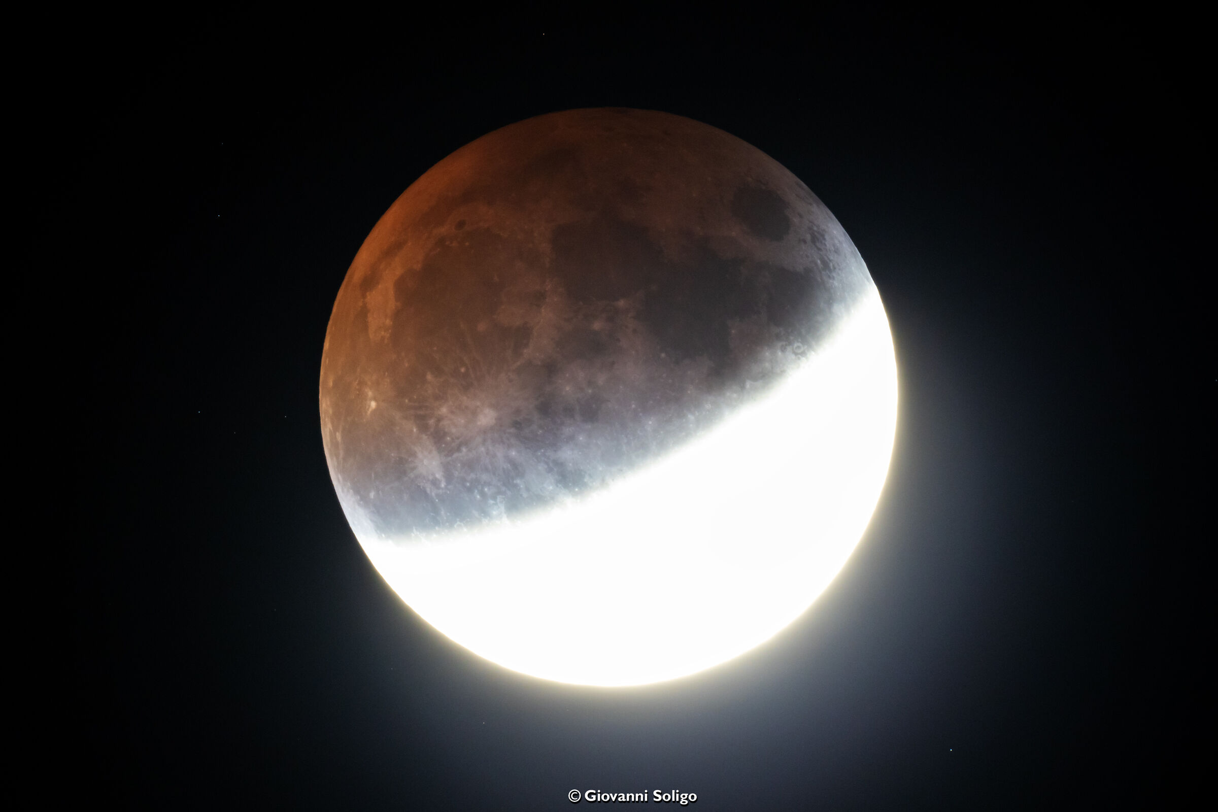Eclissi parziale di Luna...