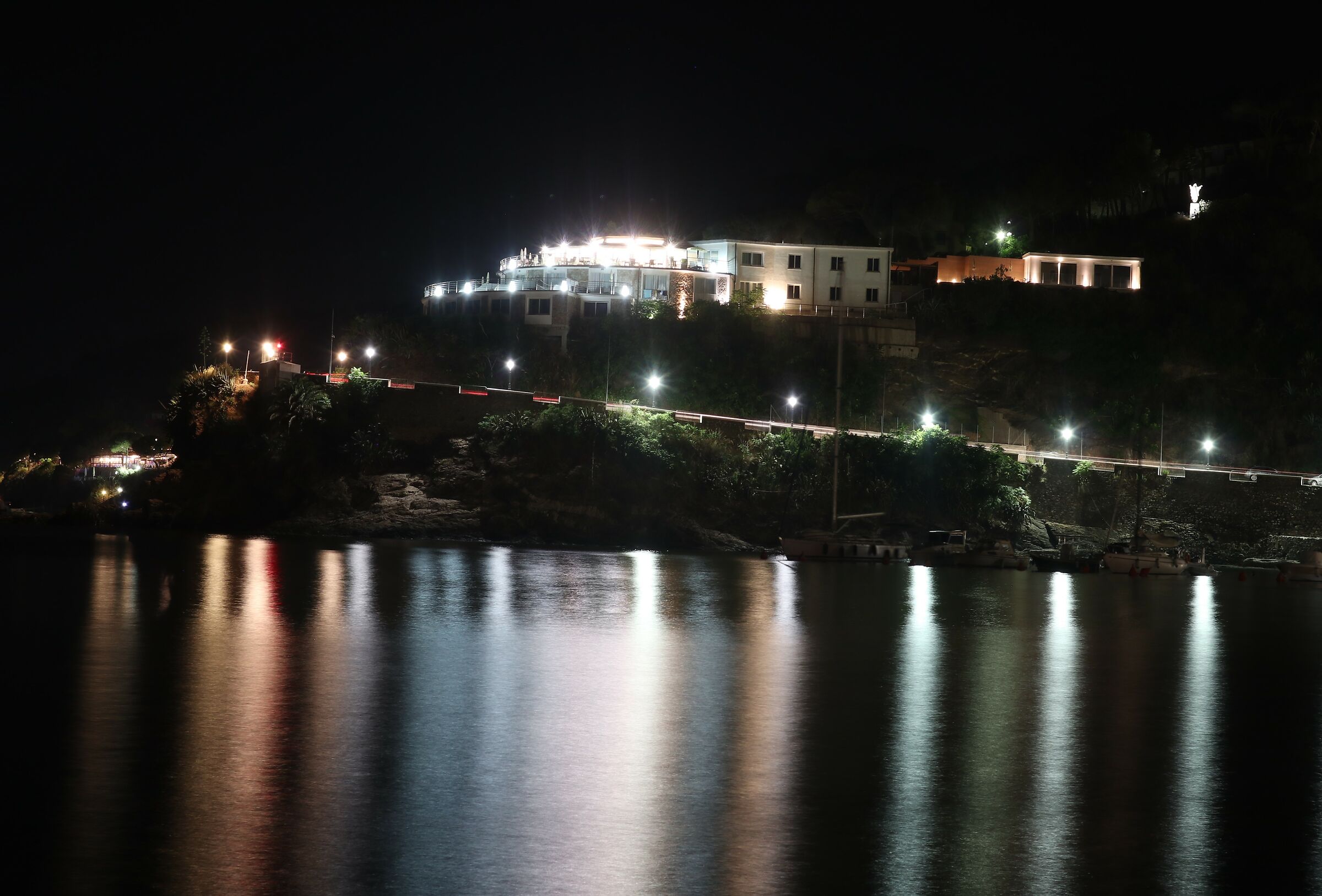 Porto Azzurro in notturna...
