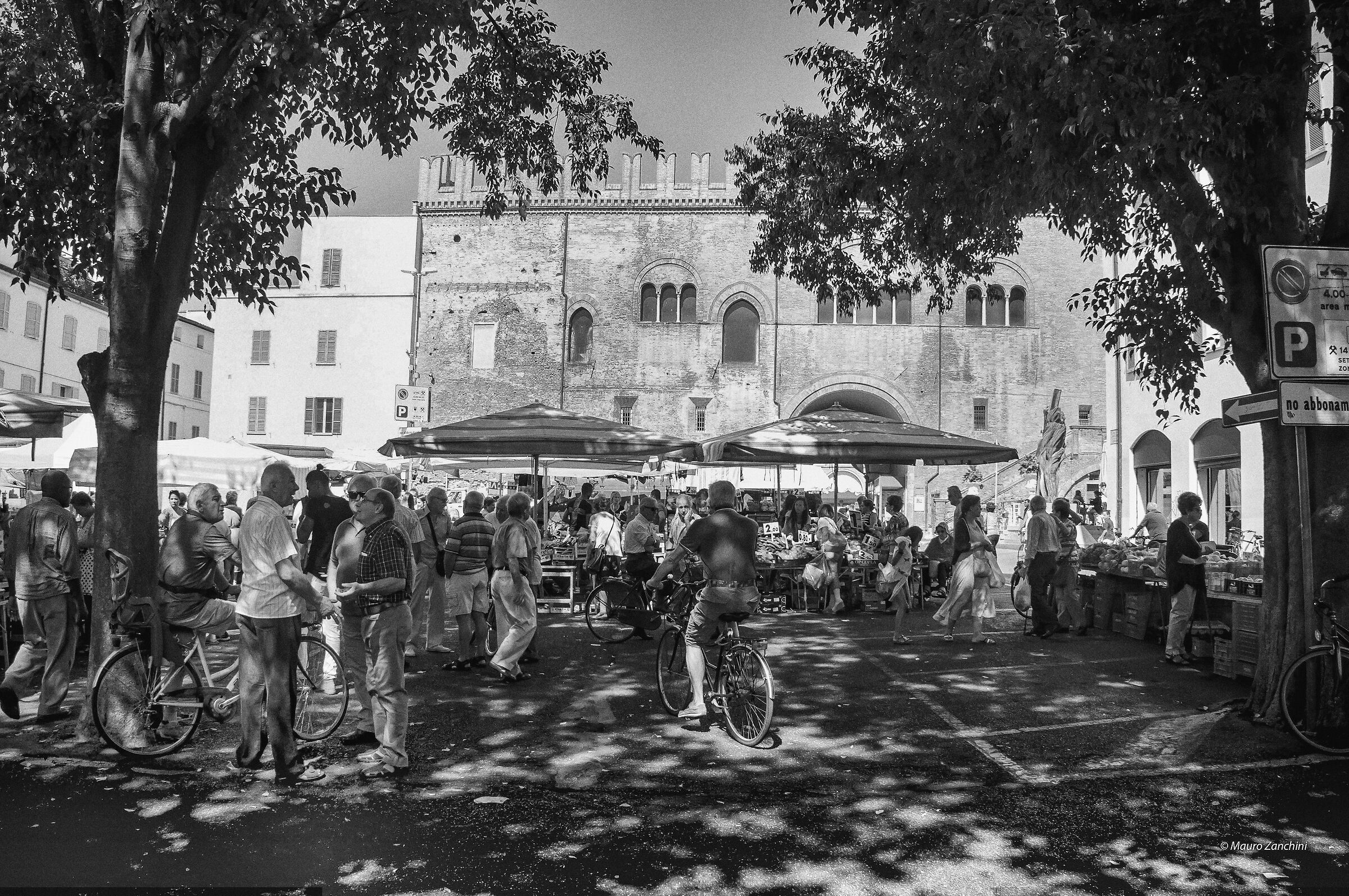 Faenza market square...