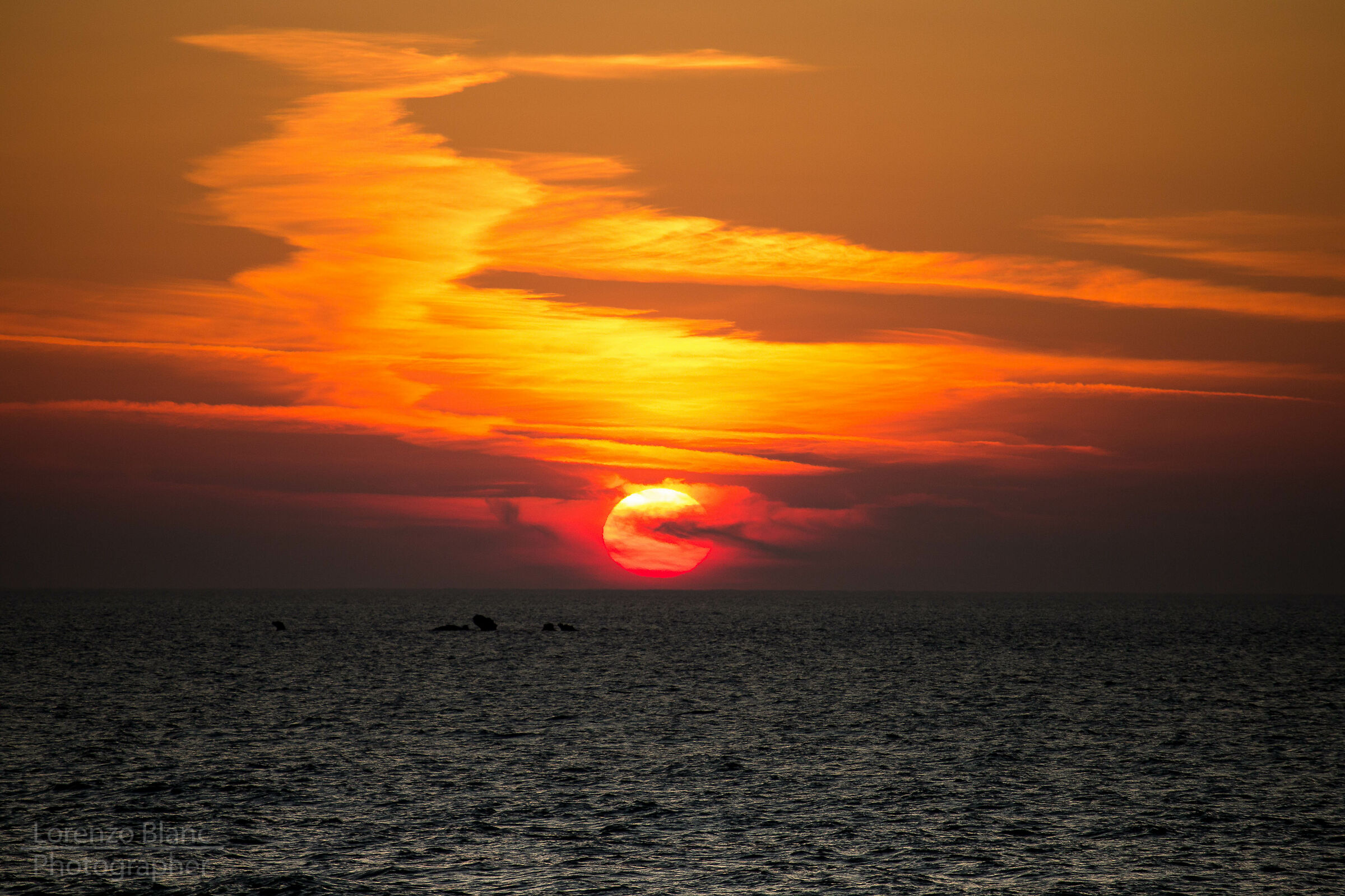 Sunset along trapani sea (Sicilia)...