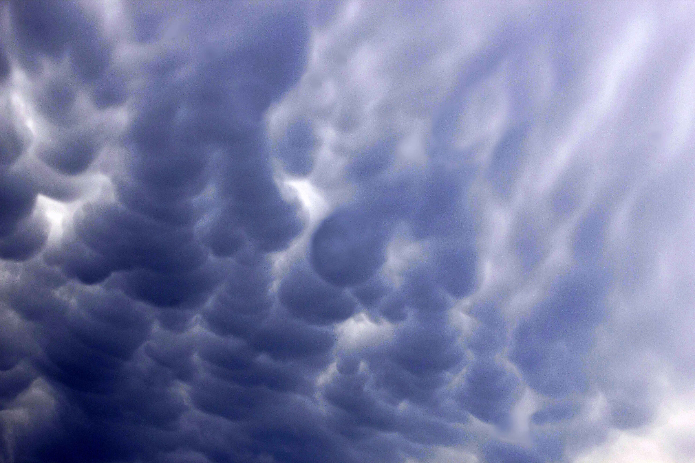 Mammatus Clouds...