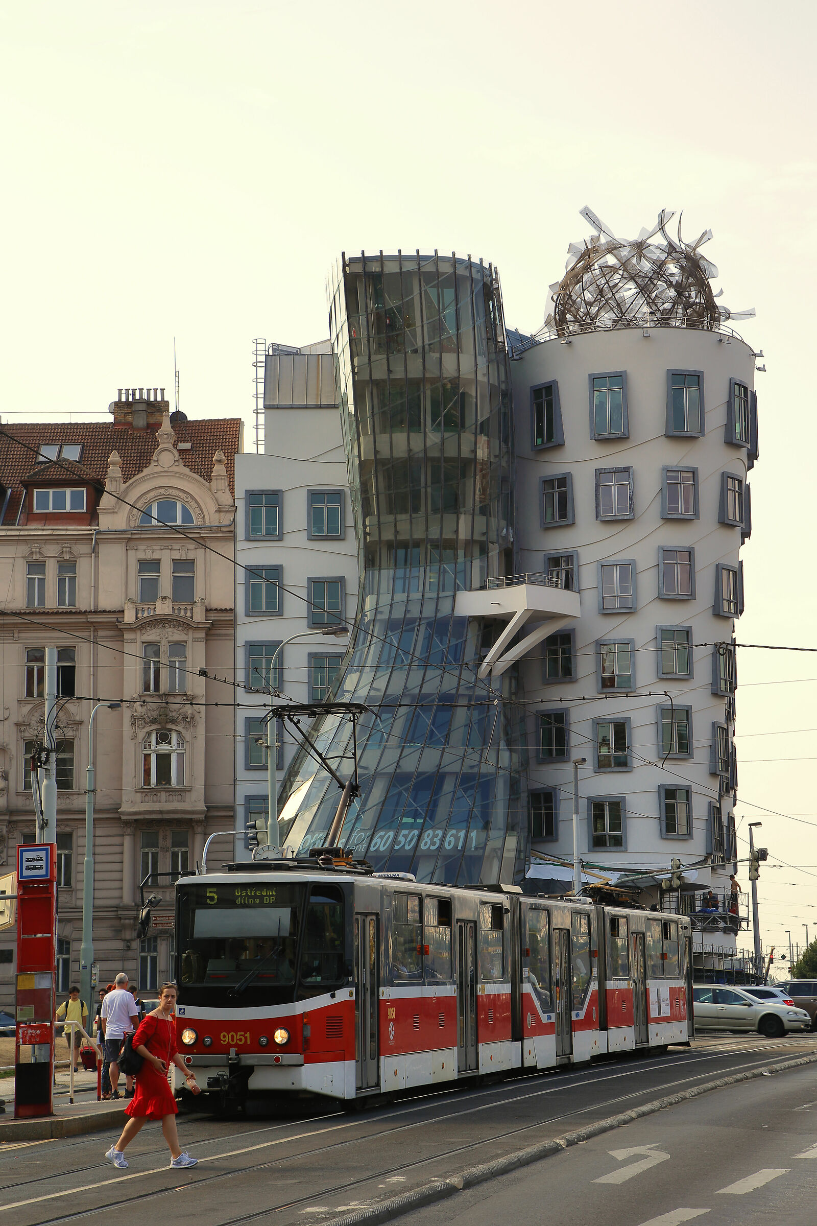 Dancing house in Prague with a bit of traffic ...