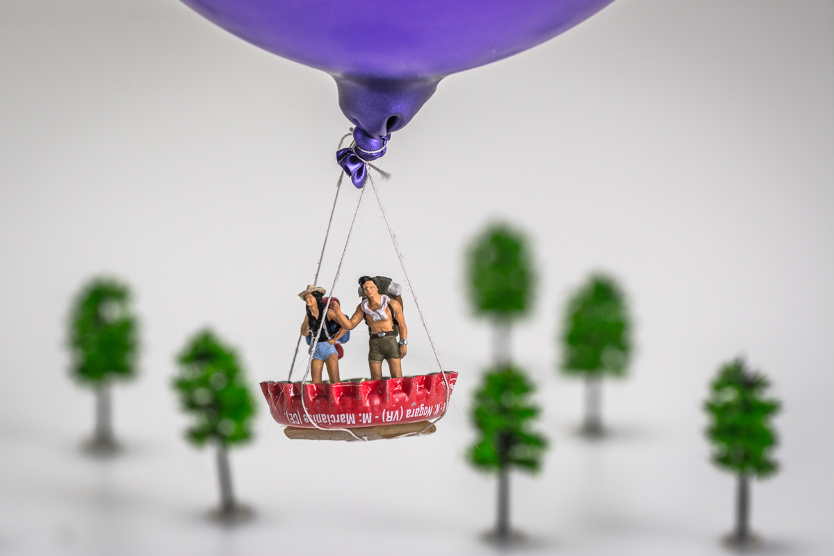 Balloon travellers...