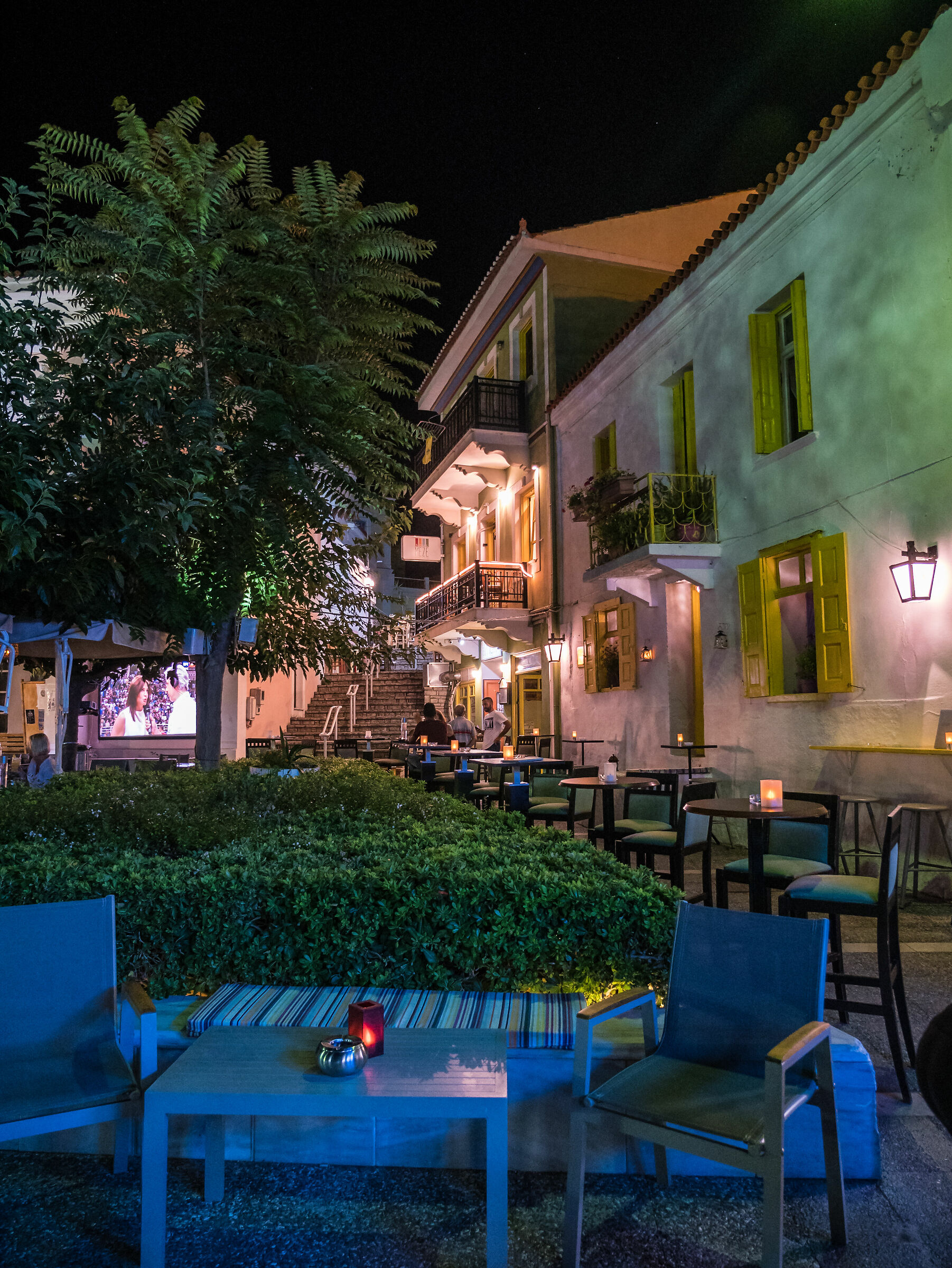 Karlovasi night (Samos Grecia)...