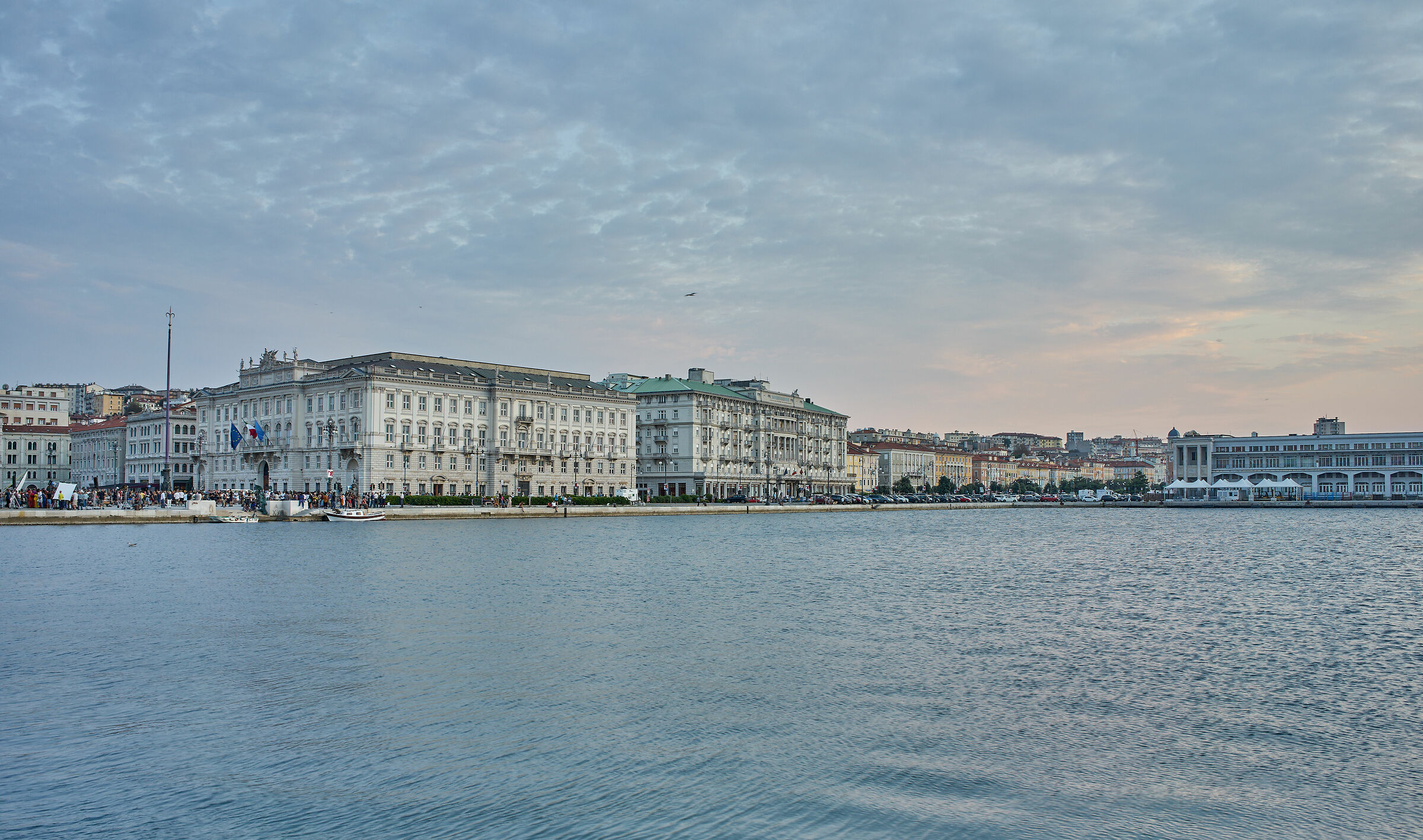 Trieste 2...