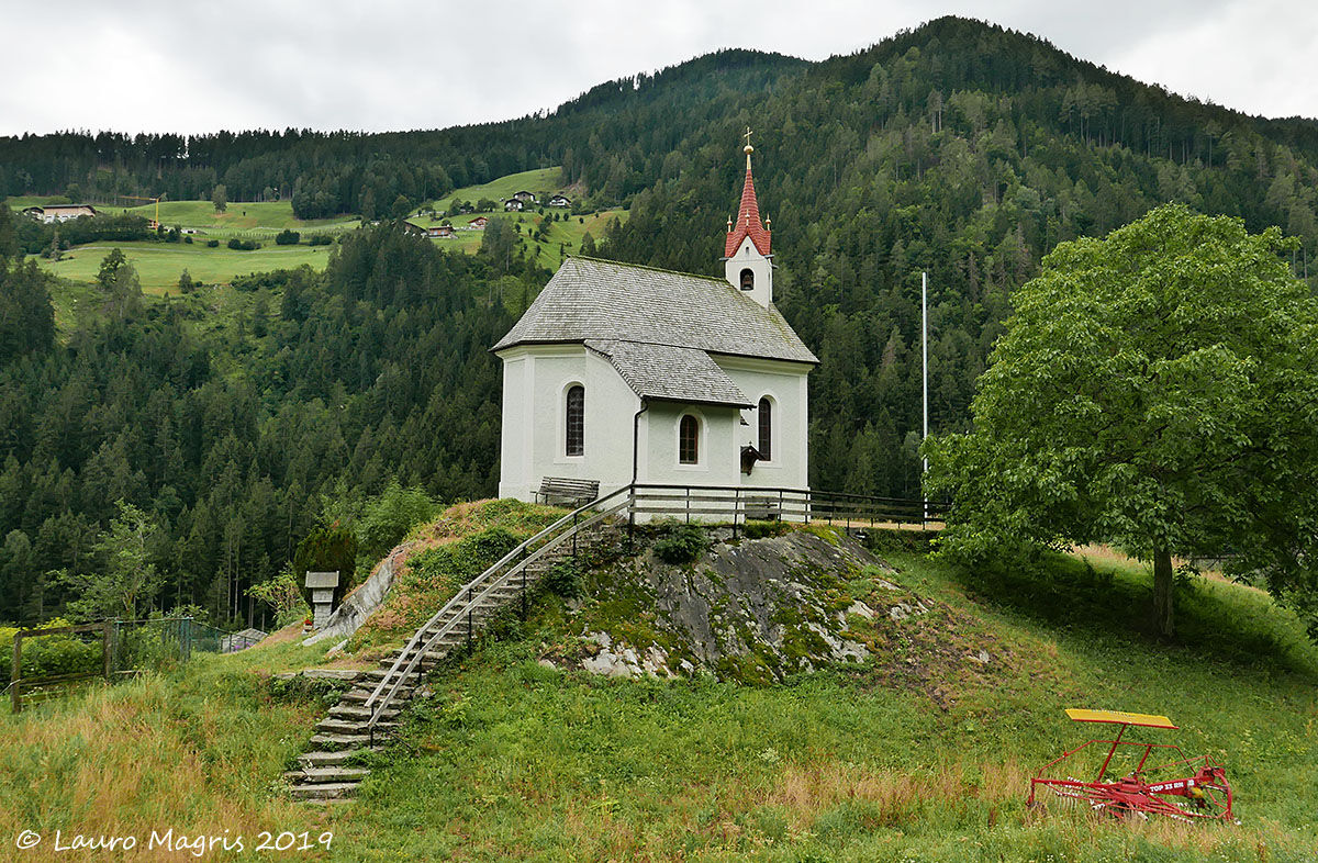 Church of Maria Lourdes - Gomion (BZ)...
