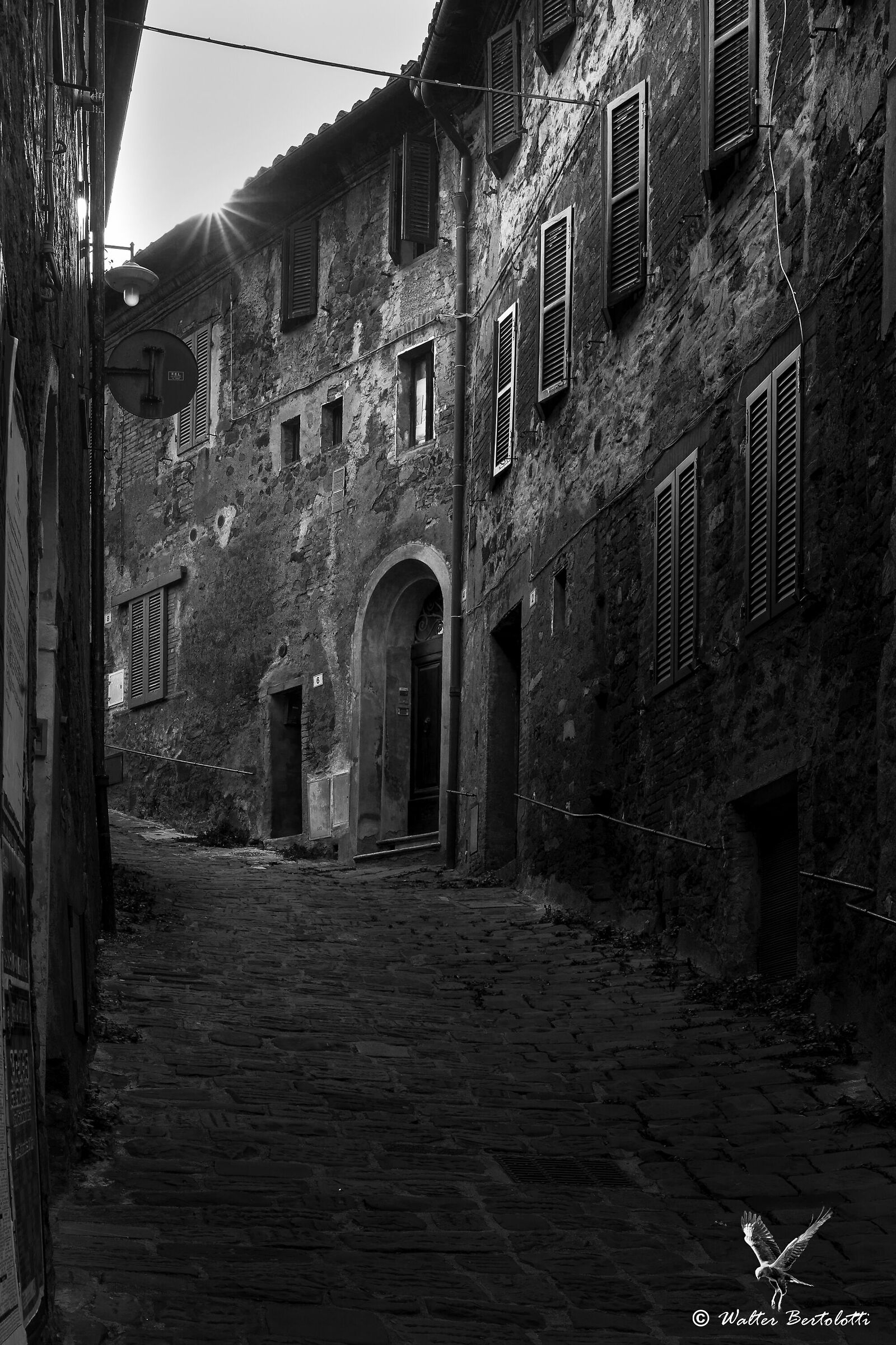 the alleys of Montalcino...