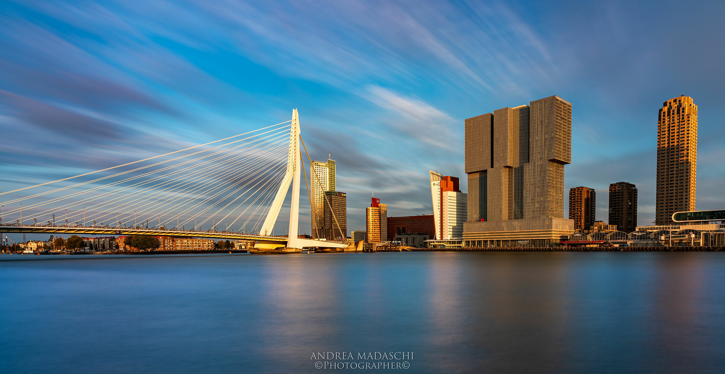 Rotterdam skyline 2...