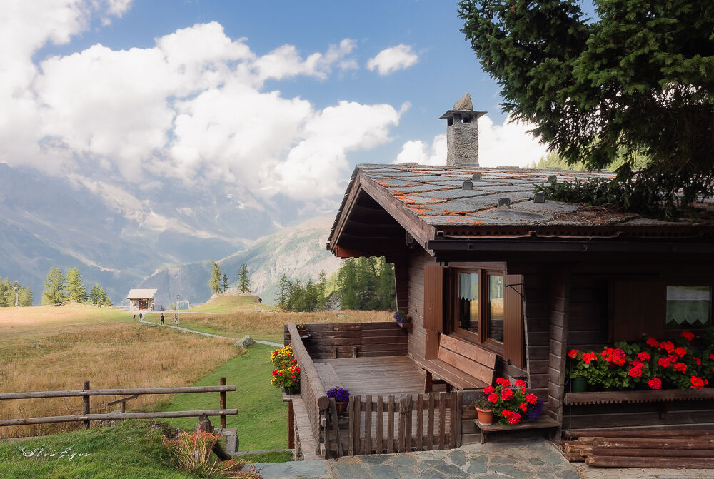 View of Cheneil (Aosta Valley)...