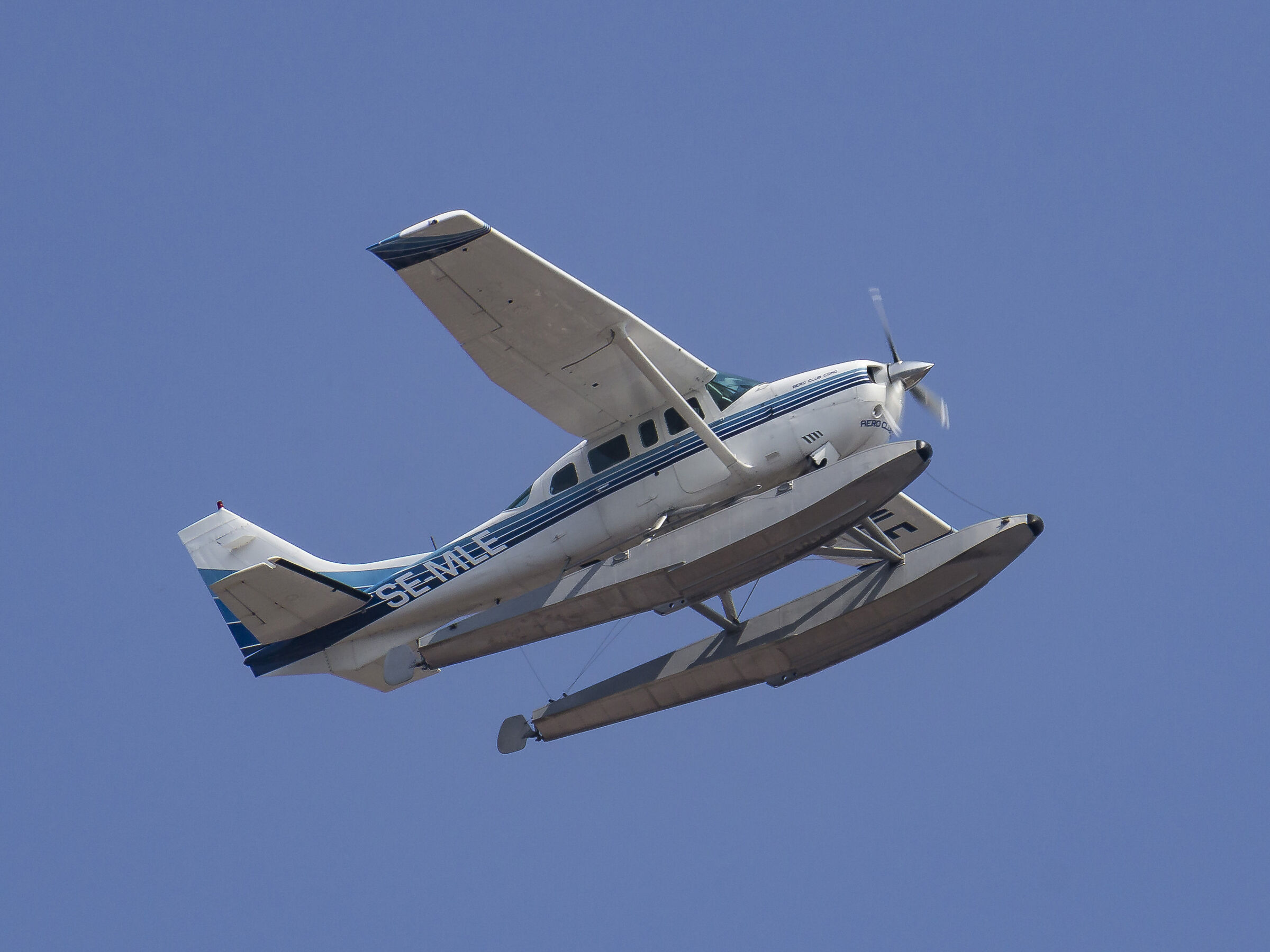 Cessna 206 "Stationair"...