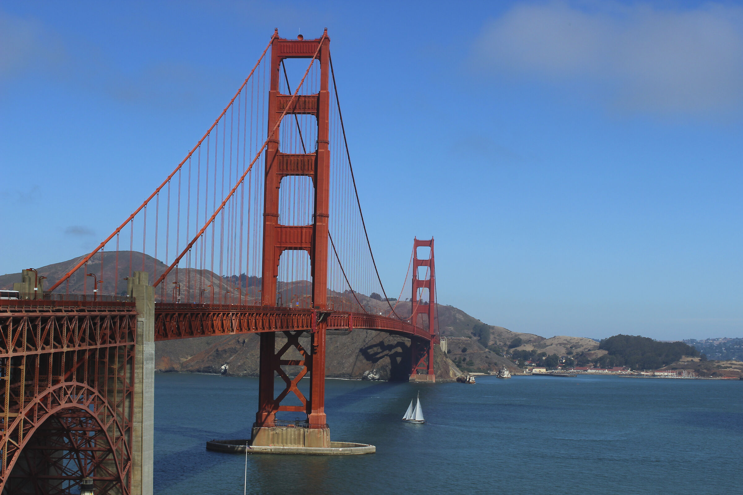 Golden Gate Bridge, A...