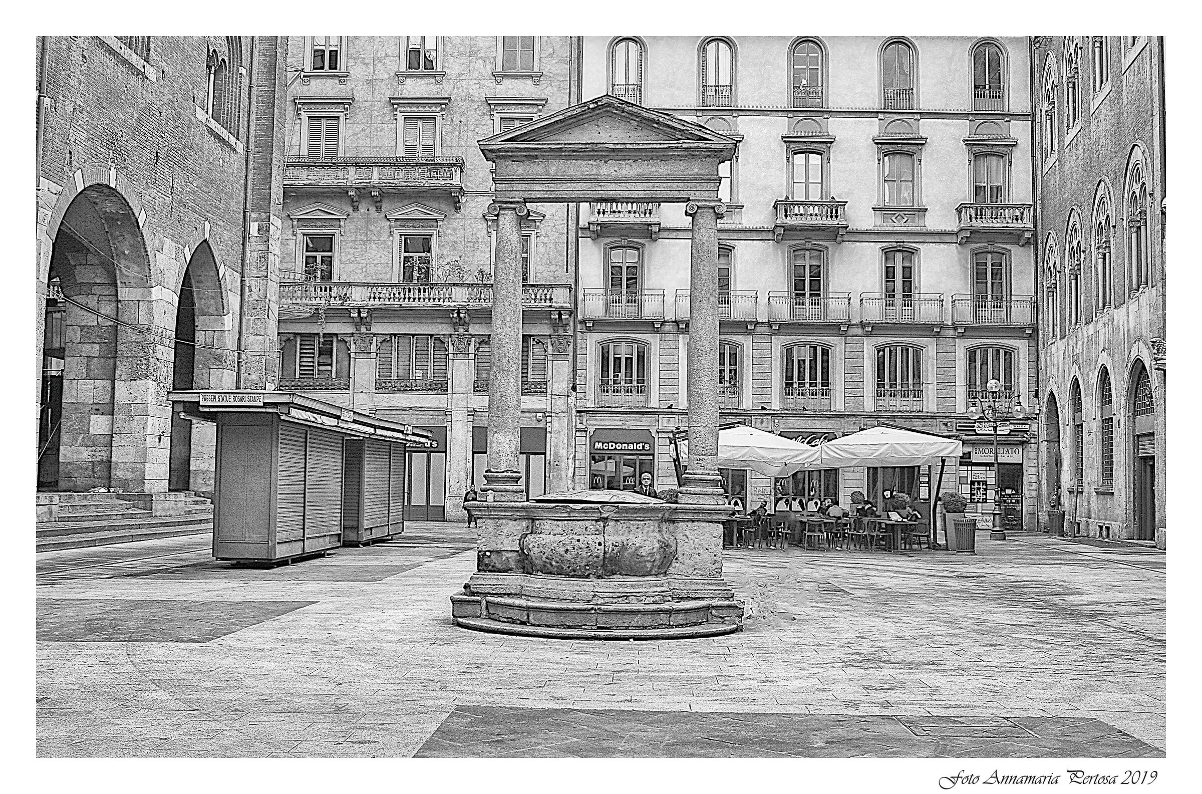Merchant Square in Milan ...