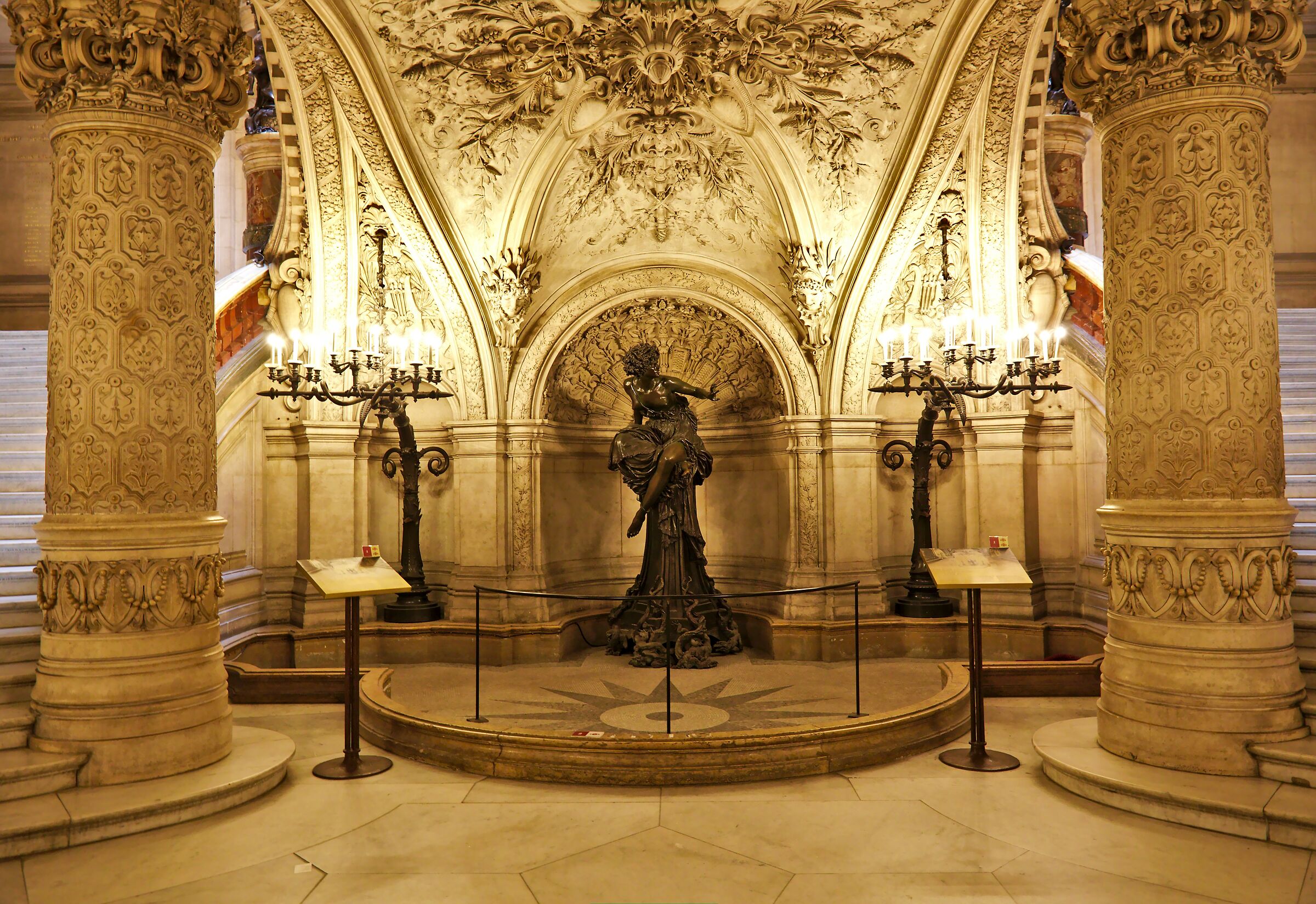 Palazzo Garnier, Parigi...