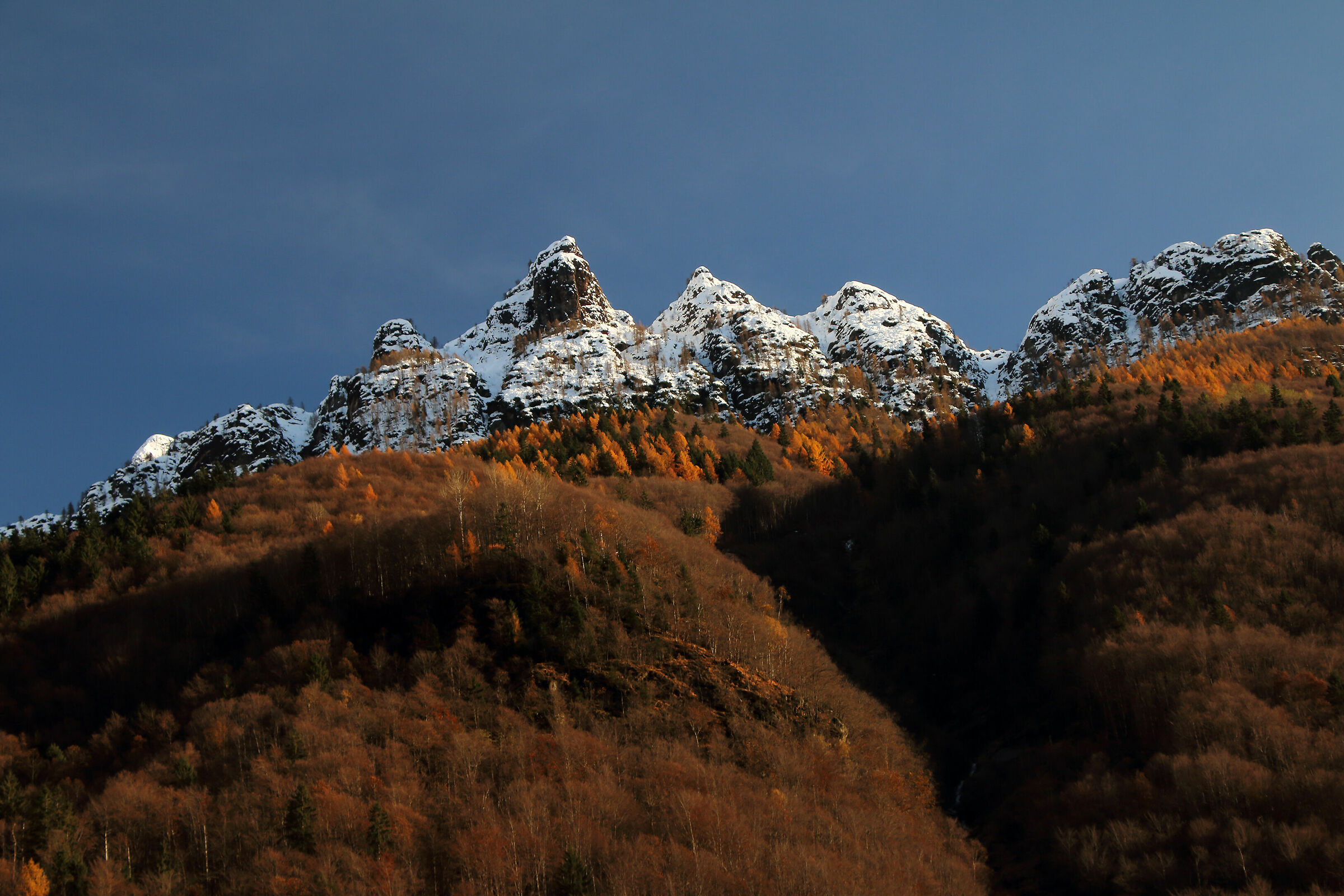 autumn pinnacles of Rivernero...