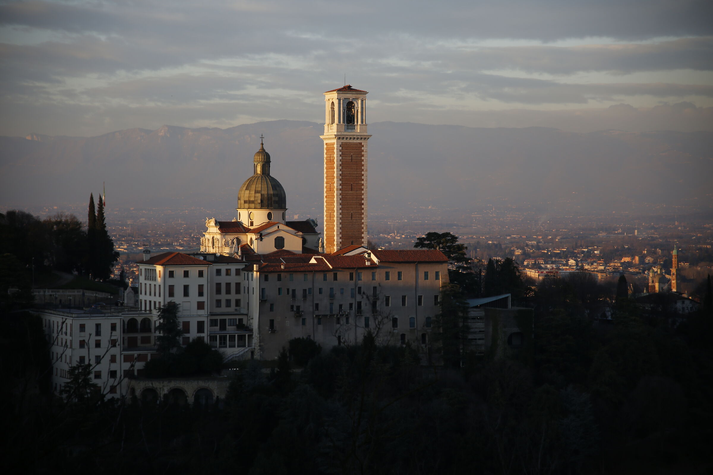 Vicenza vista da Monte Berico...