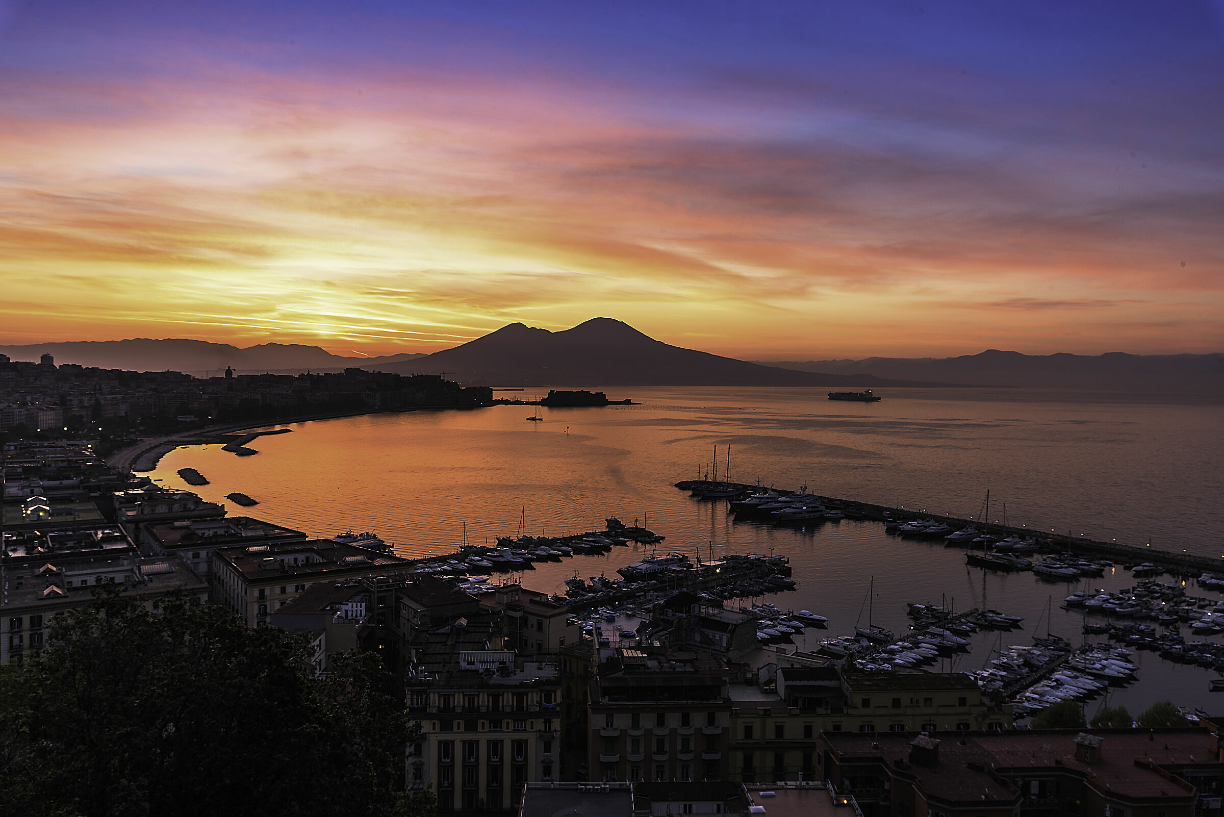 Sunrise in Naples...