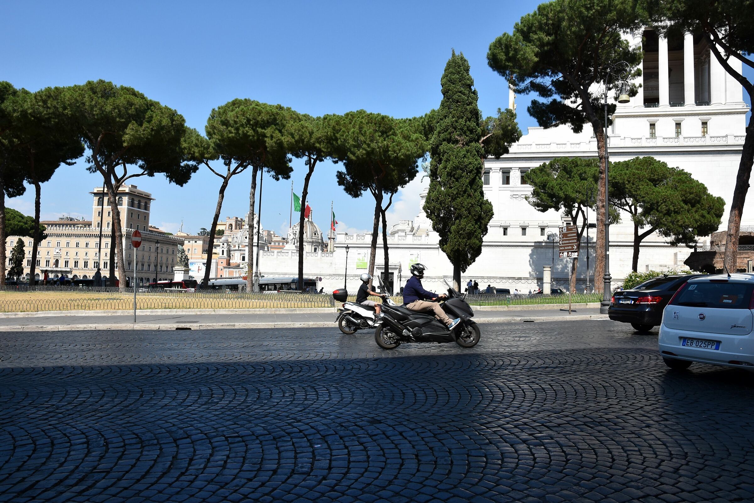 Verso i Musei Capitolini e Piazza del Campidoglio...