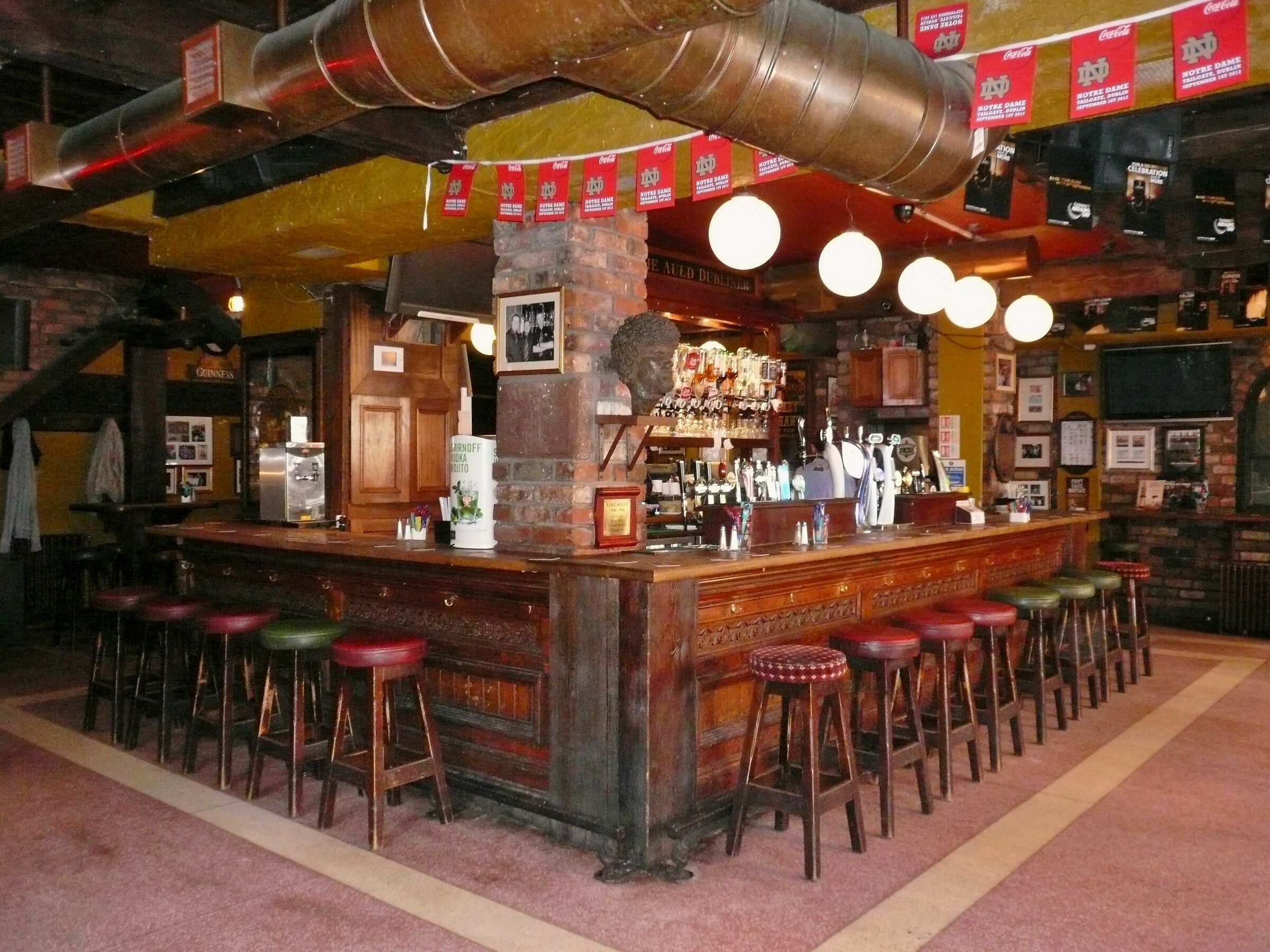 Dublino Quartiere Temple Bar - "The Dubliner"...