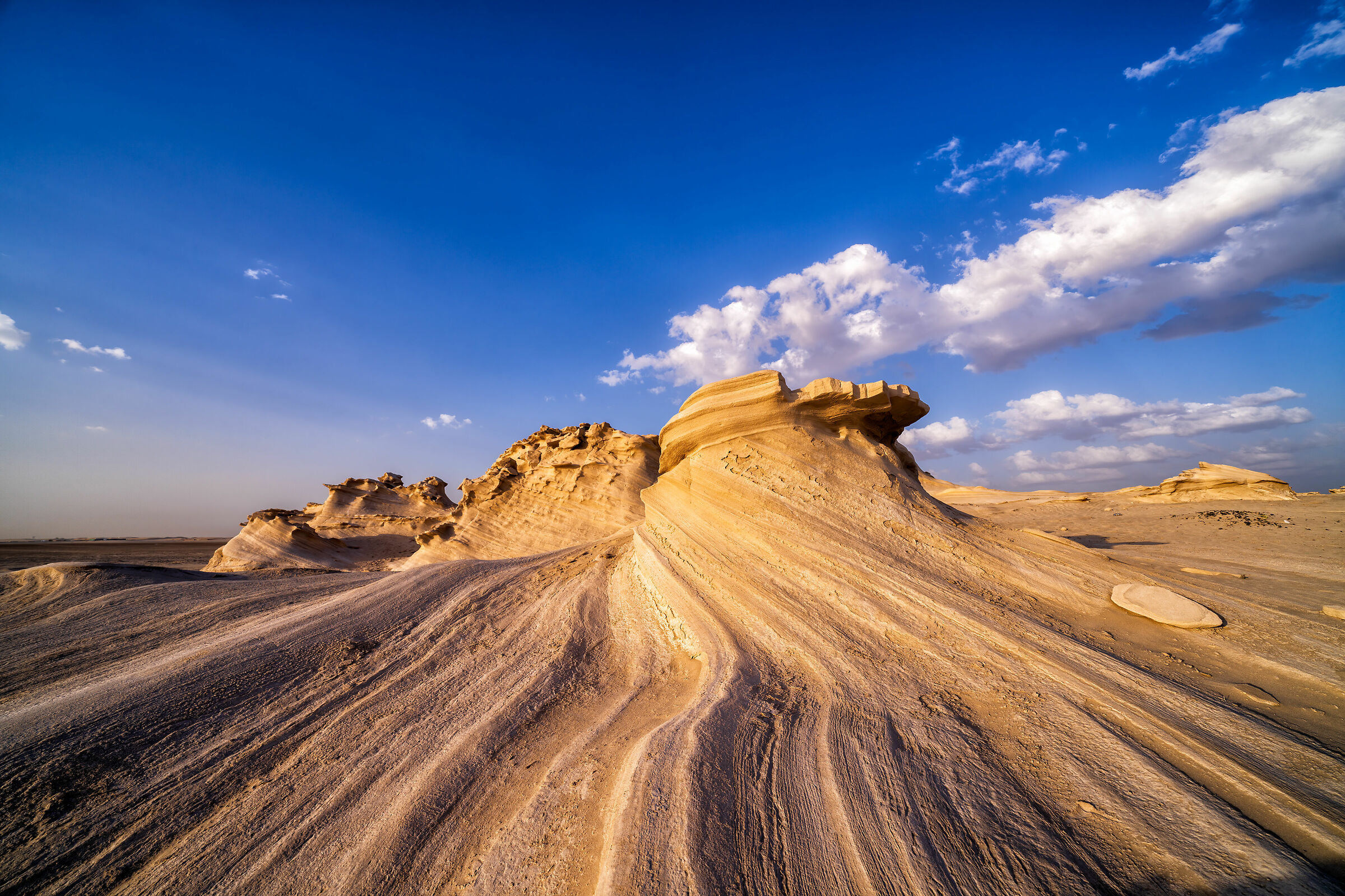 The fossil dunes of Al Whatba...