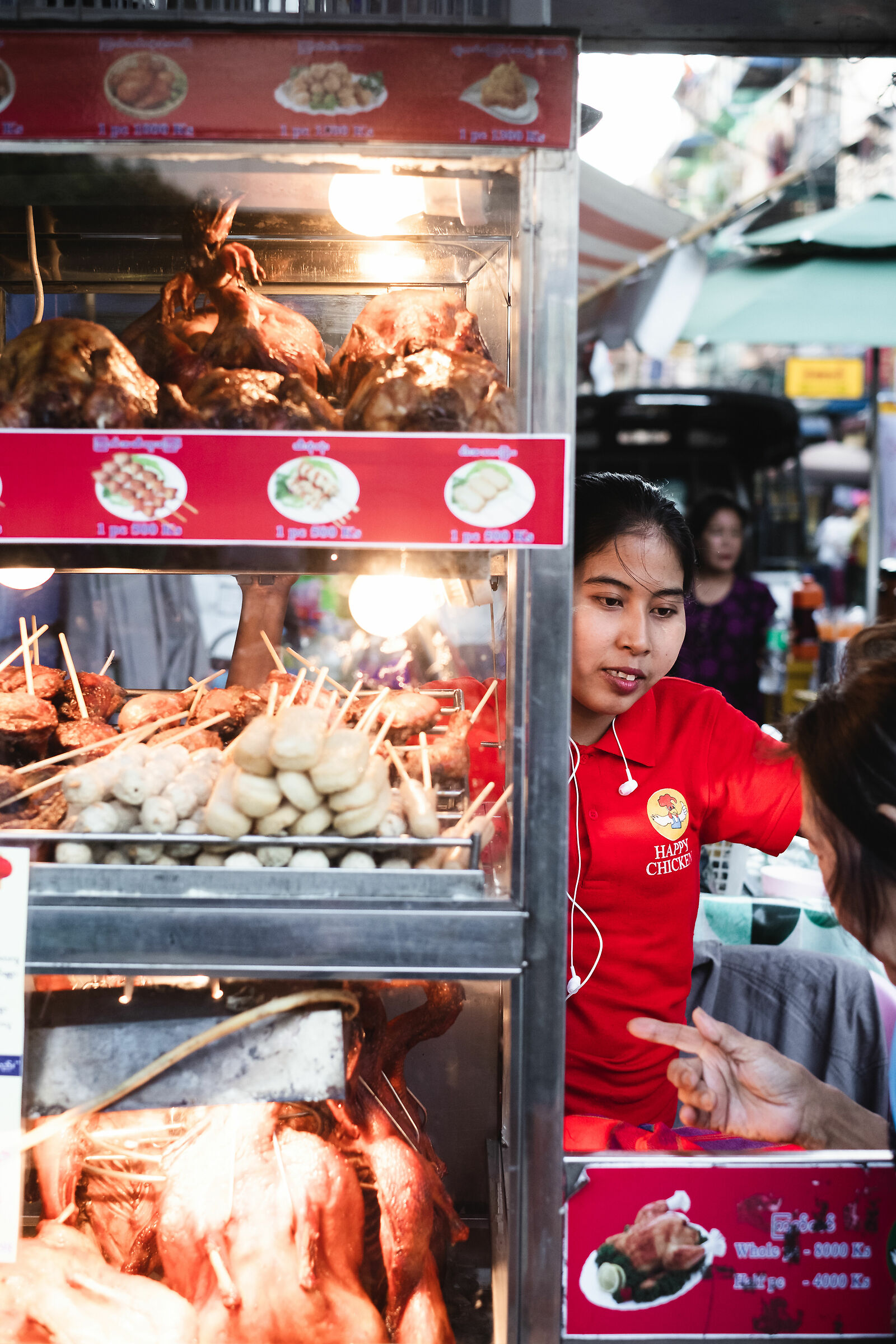 A spasso per Yangon,pollo si?...