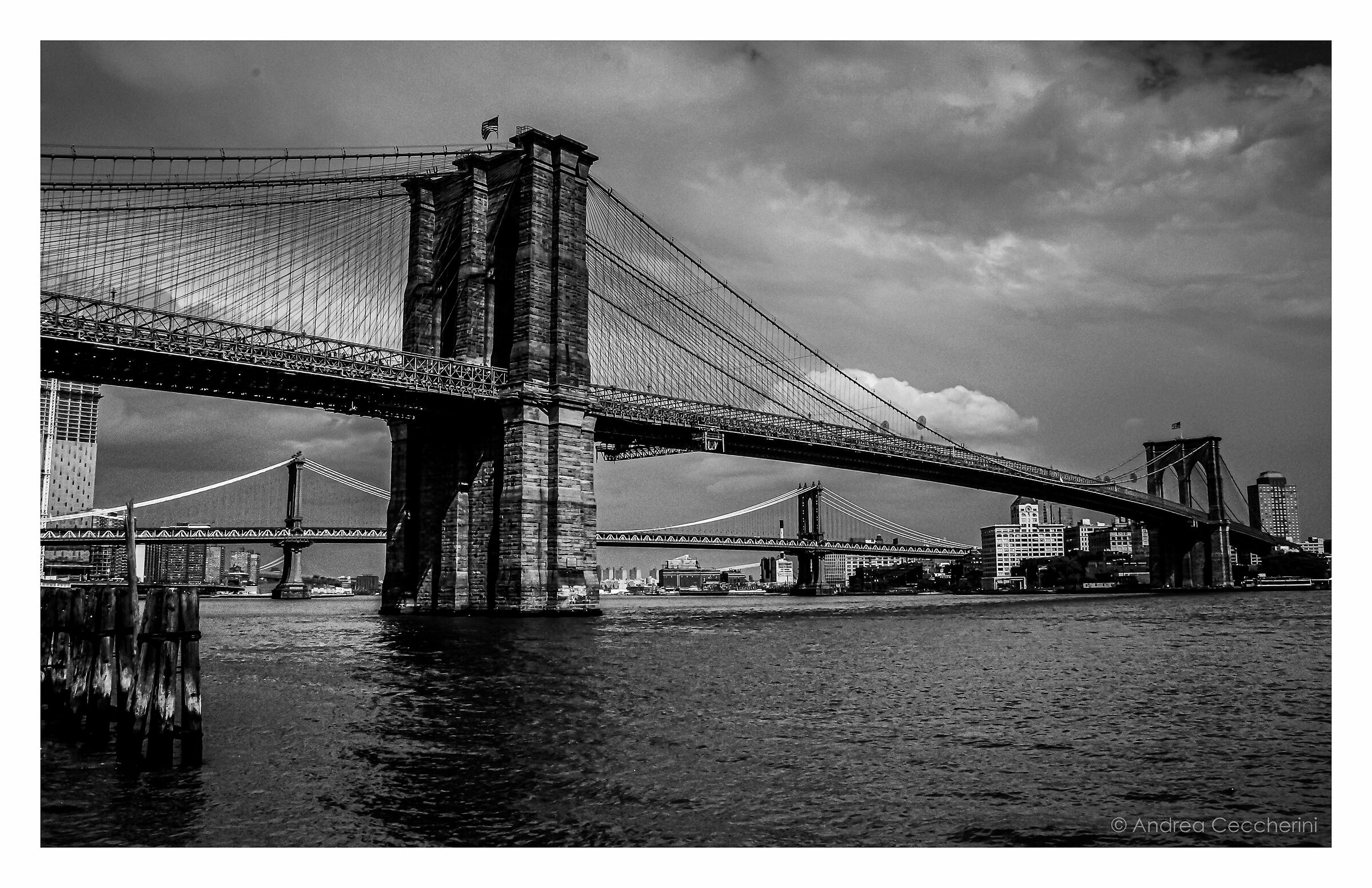 Brooklyn Bridge, New York...
