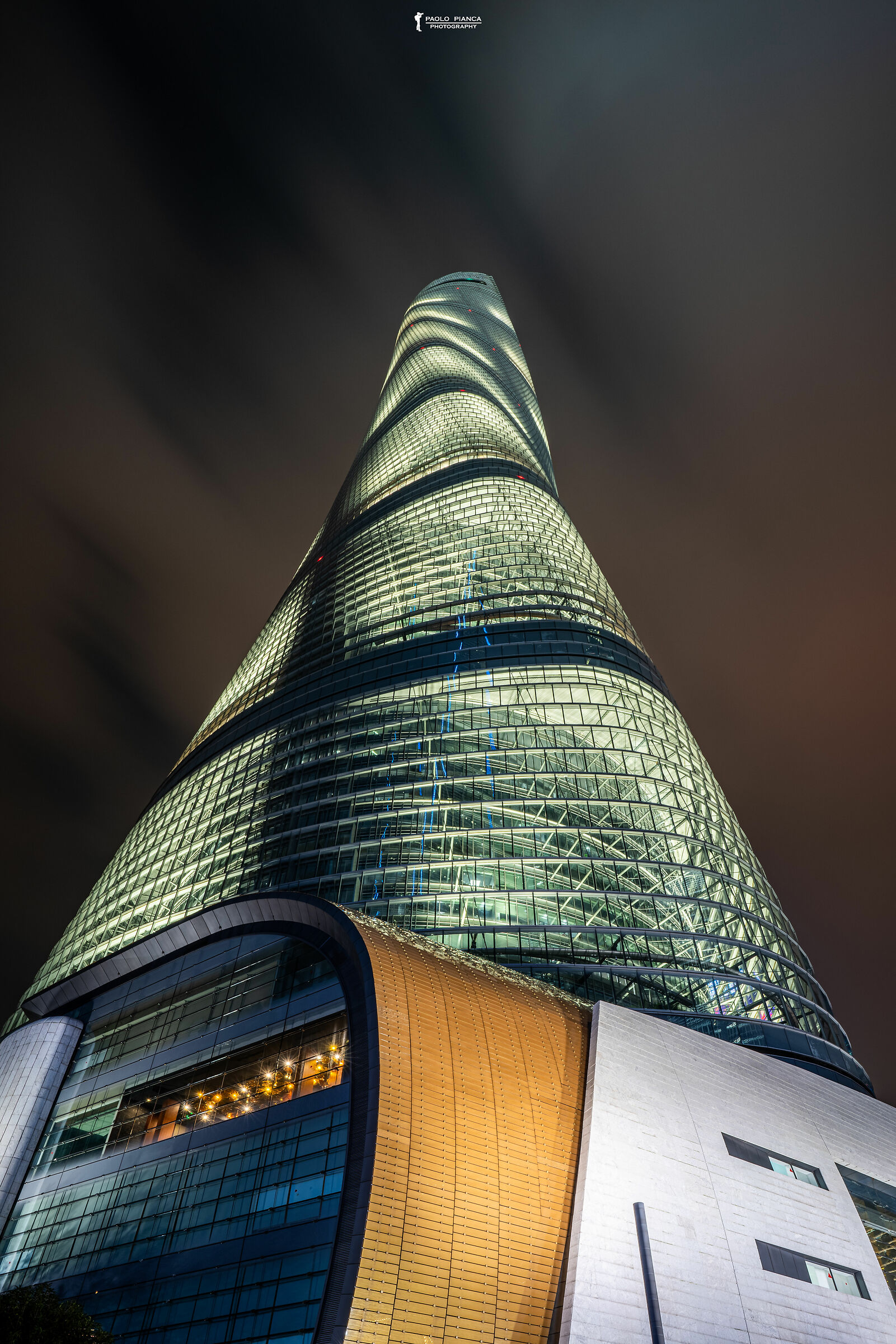 Shanghai Tower, New1001 ...