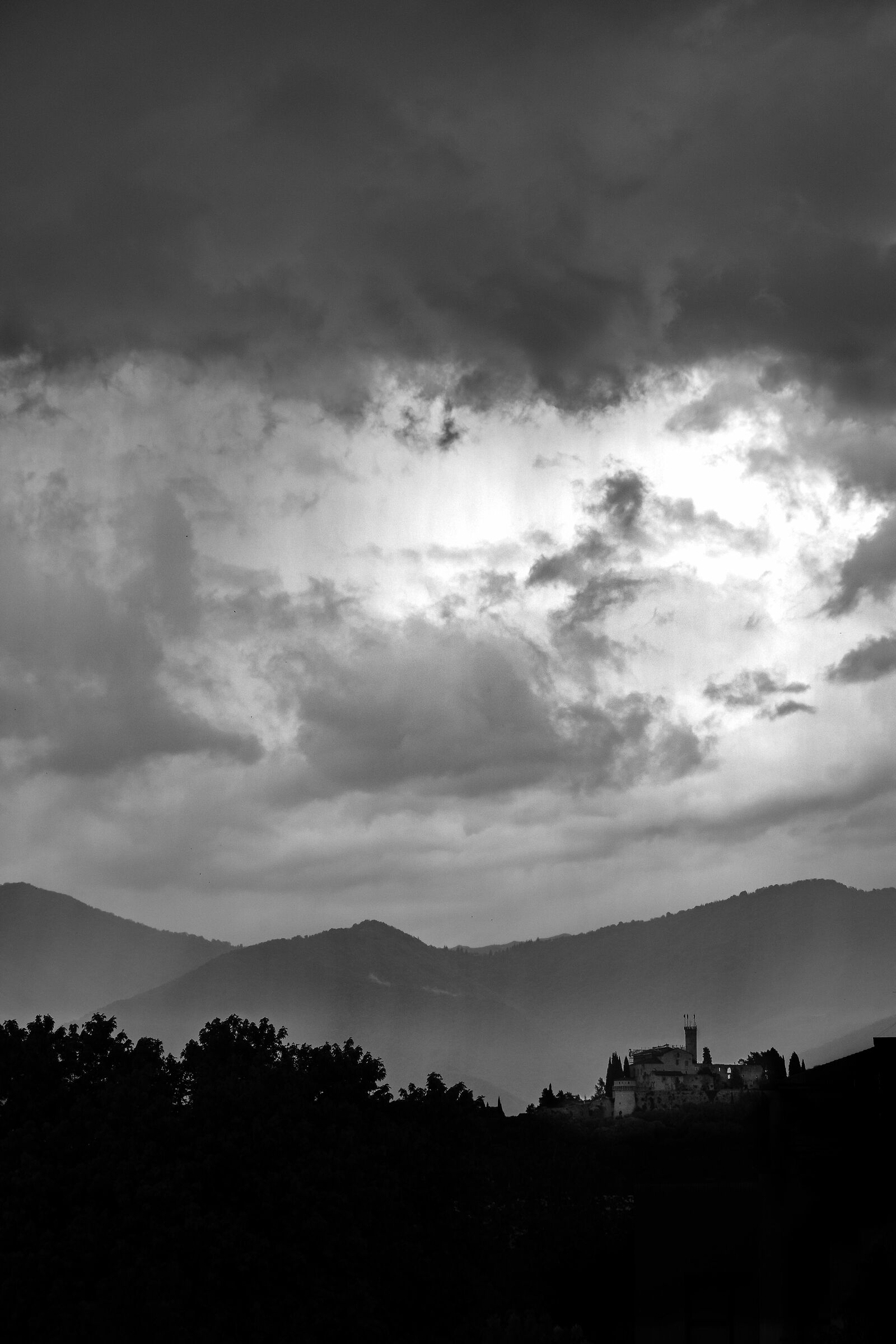 A breath away from the storm - Brescia...