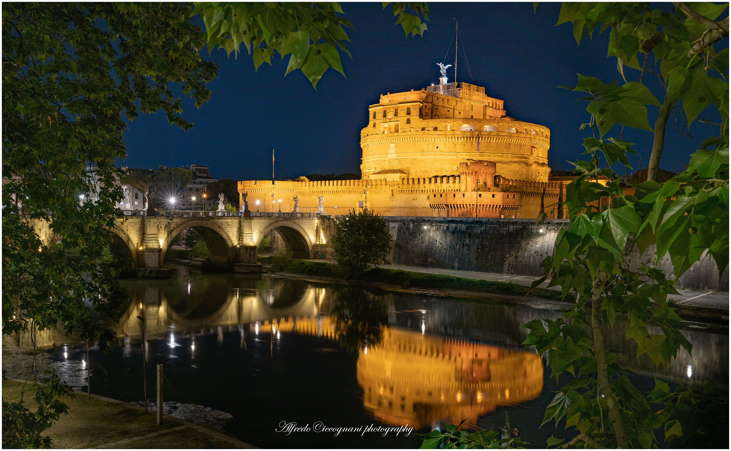Castel Sant'Angelo from the Lungotevere...