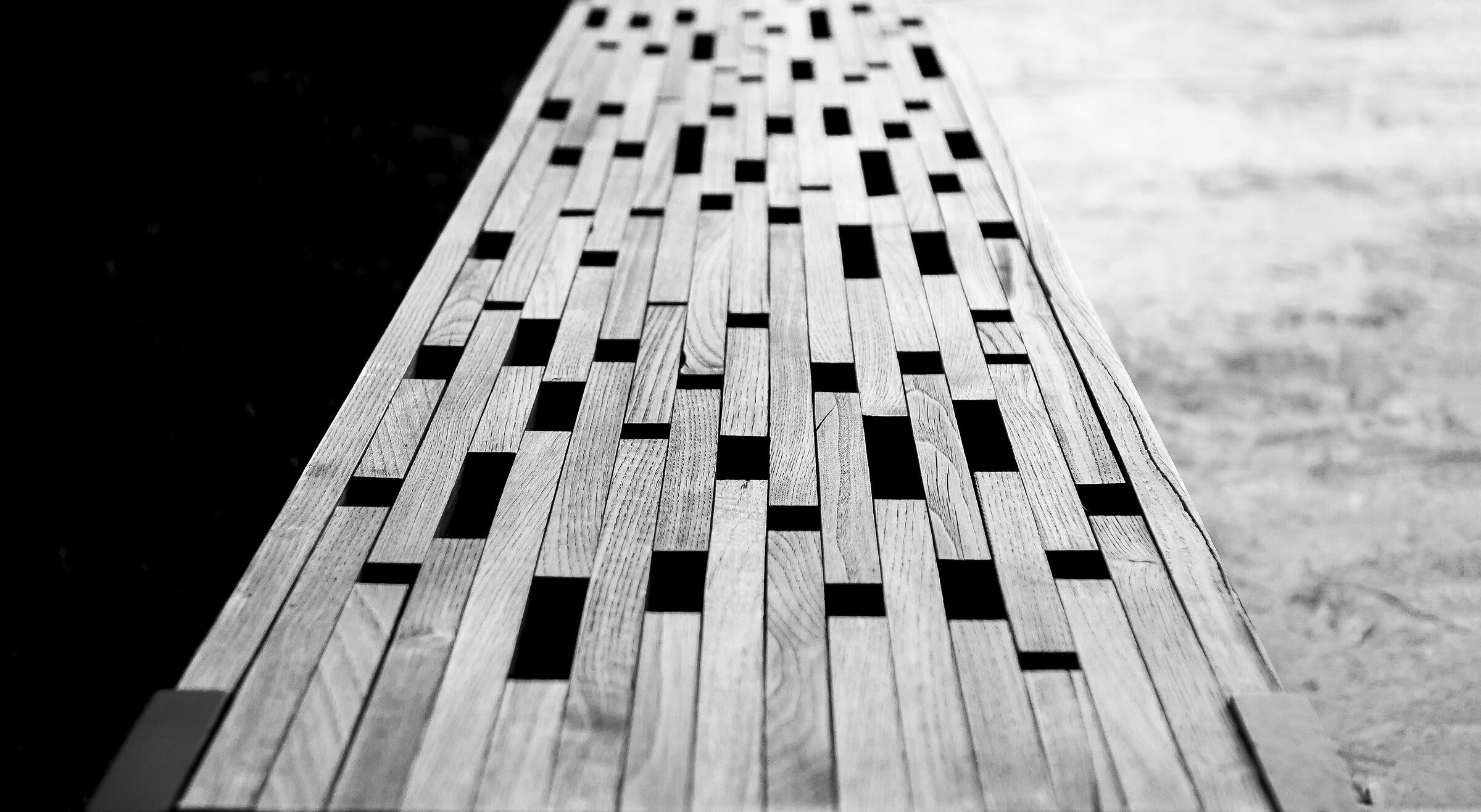 Bench Minimal B&W...
