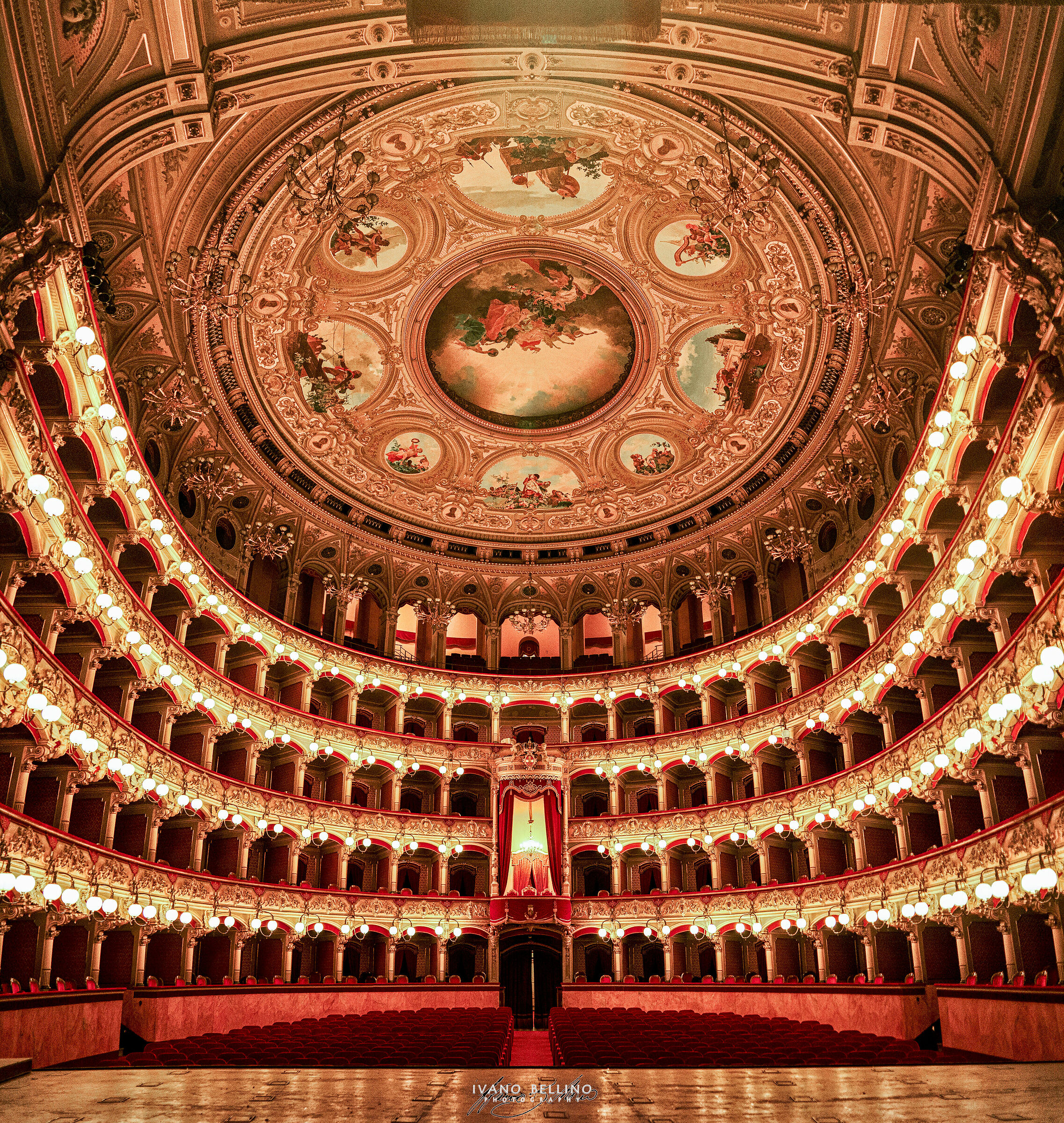 Teatro Massimo Bellini...