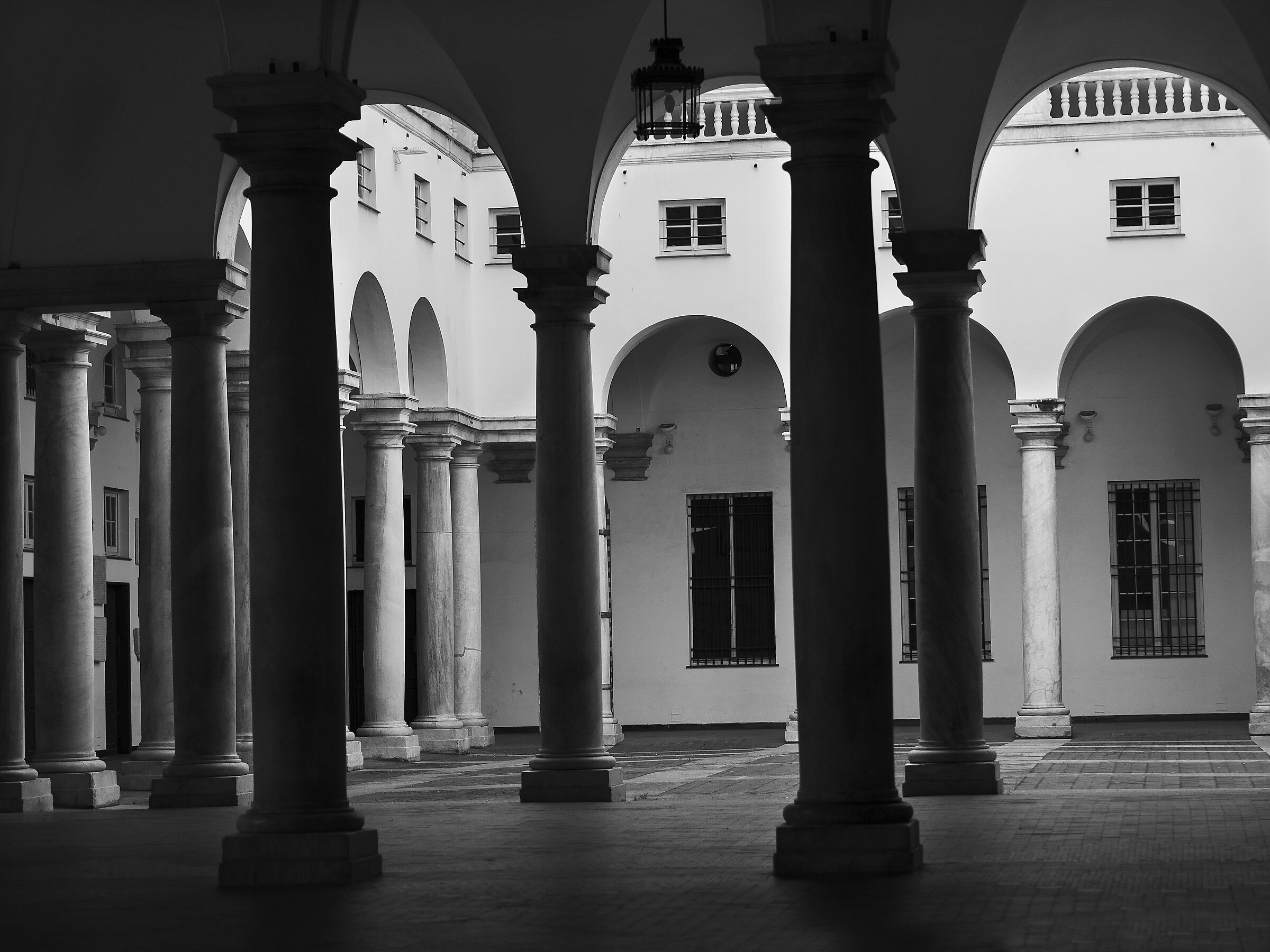Genoa - Portico ducal palace - particular...