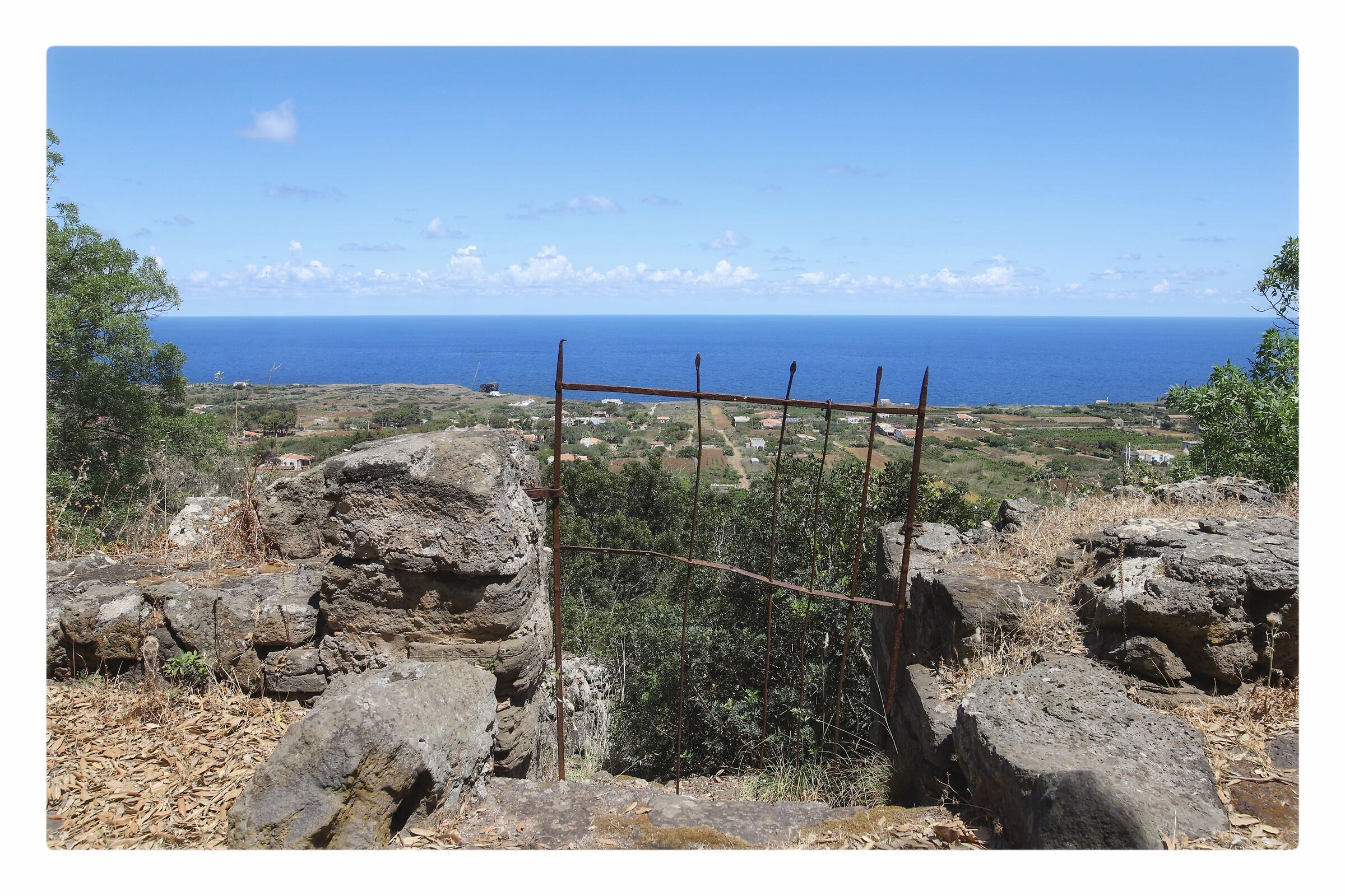 Ustica33...