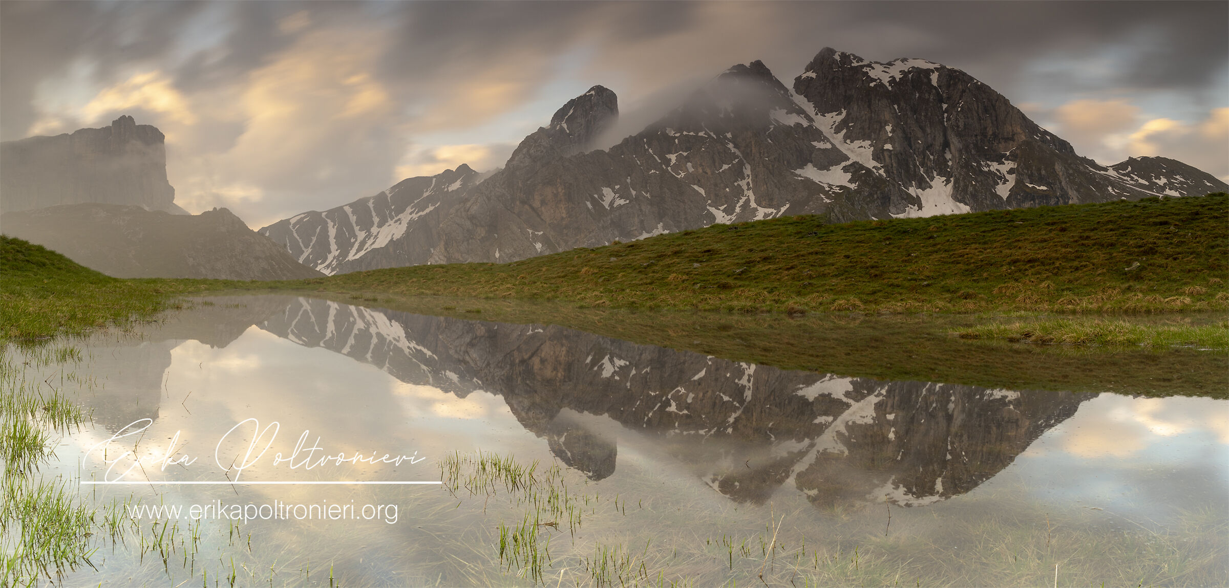 Reflections and sudden mists ...