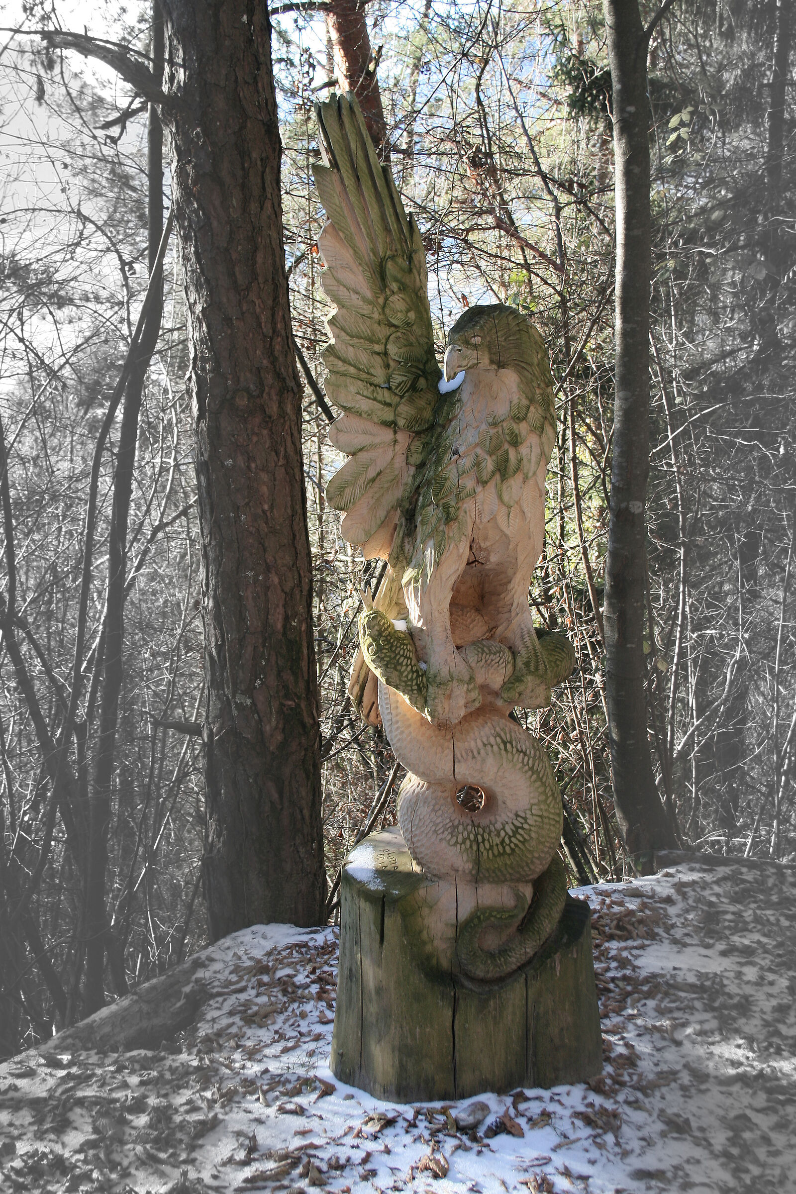 Art Forest Stenico_Una sculptures...