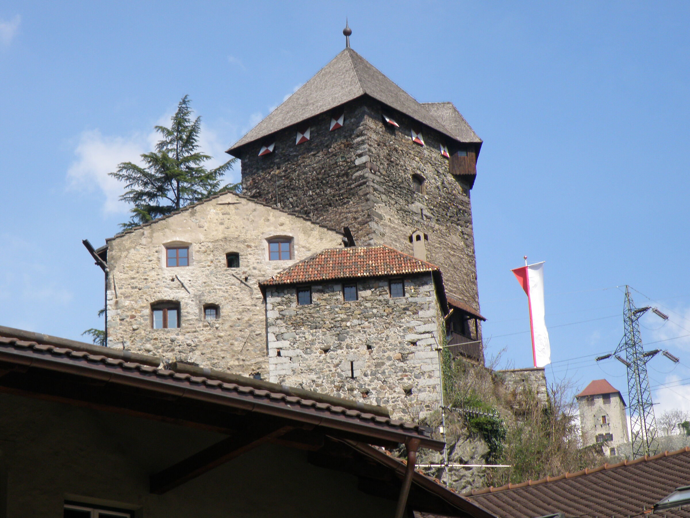 Captain's Tower - Closed Bolzano...