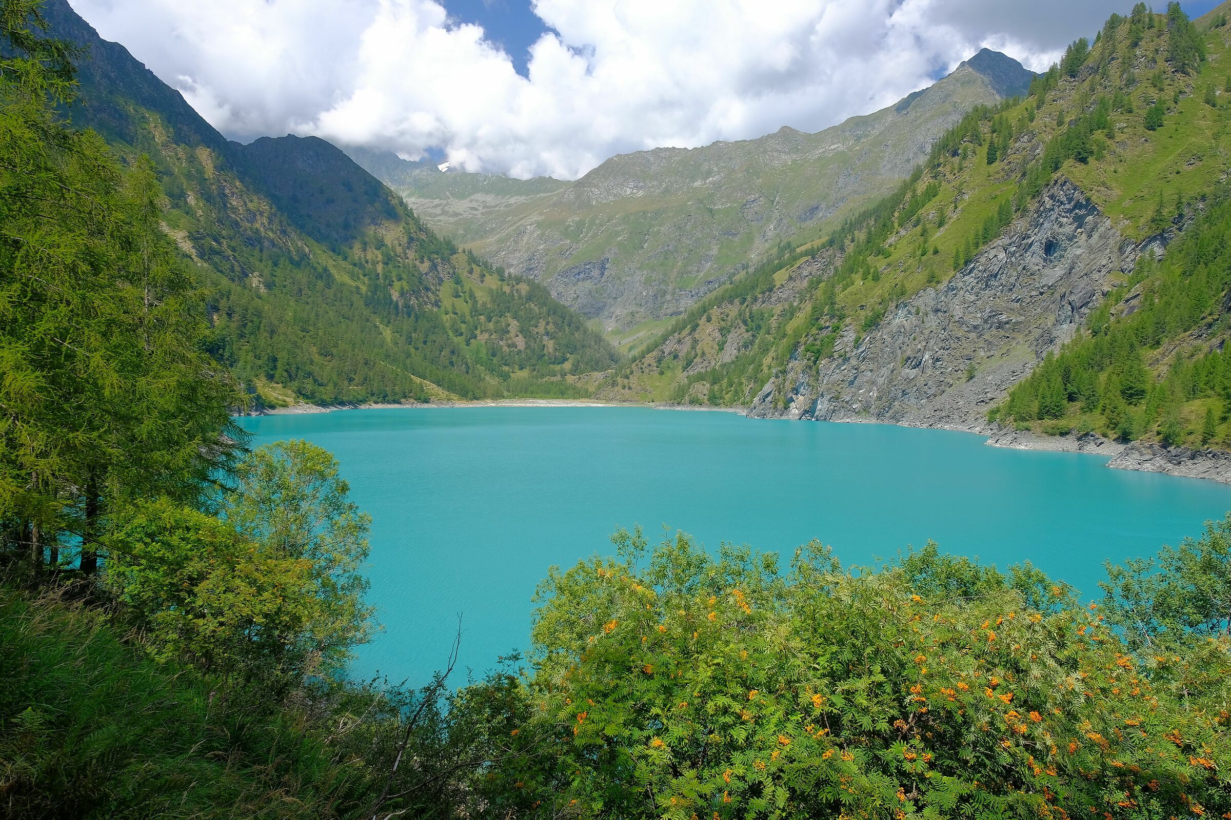 Lake Alpe dei Cavalli...