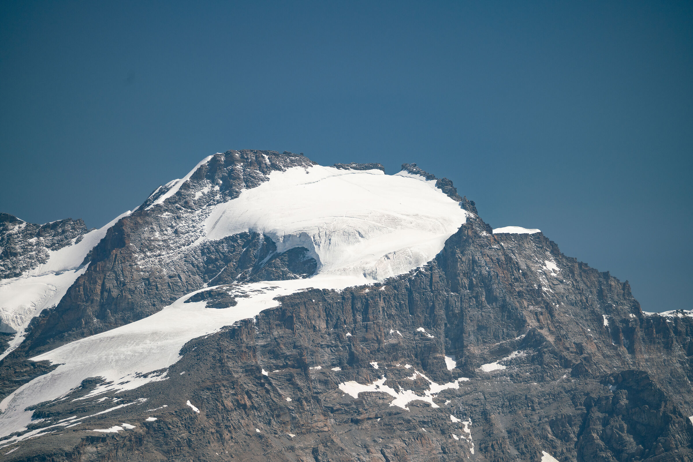 Gran Paradiso 4061 from Pointe Pers...