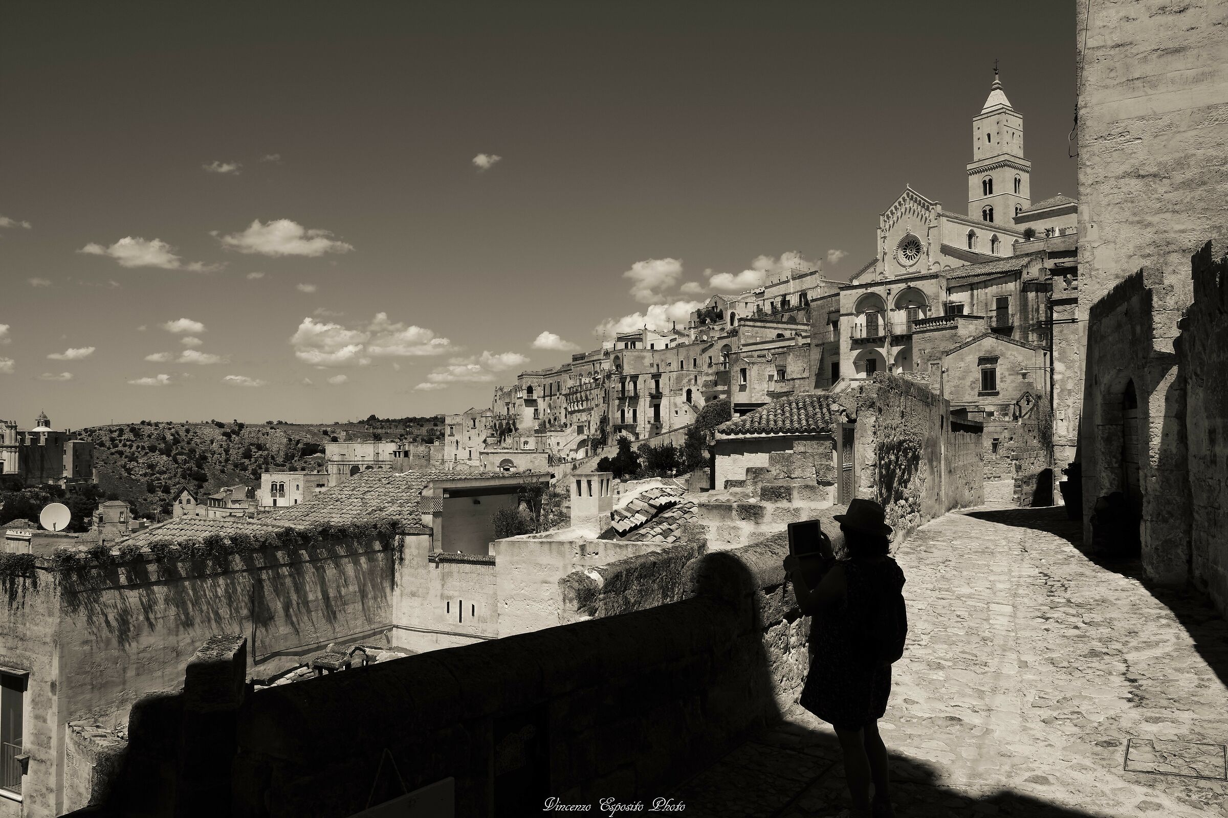 Matera and the lady with the tablet......